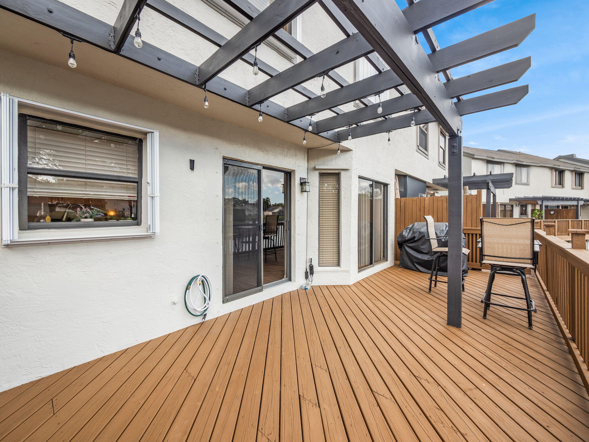 1103 Landings Boulevard Property Photo 24