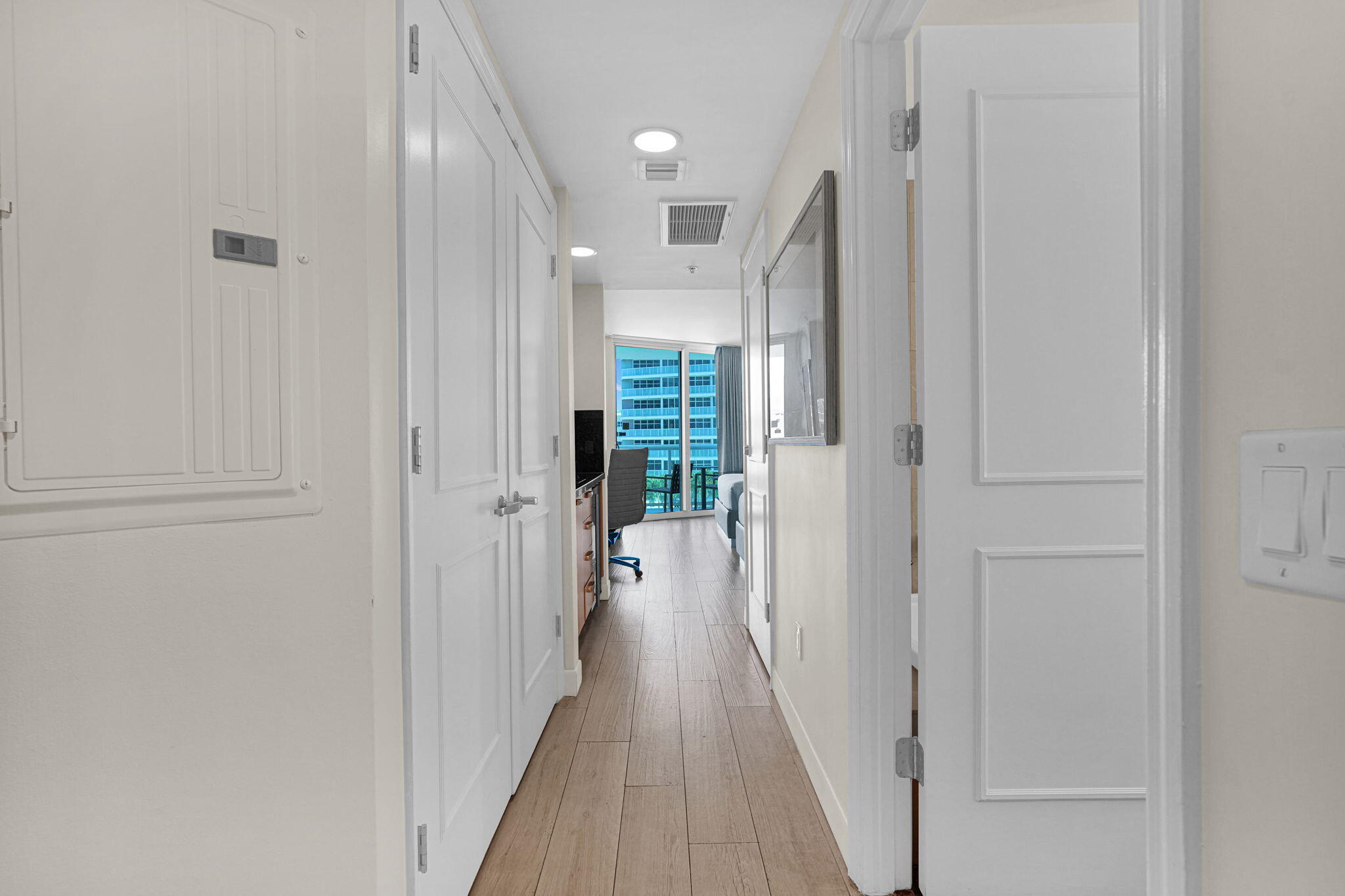 505 N Fort Lauderdale Beach Boulevard 915 Property Photo 15
