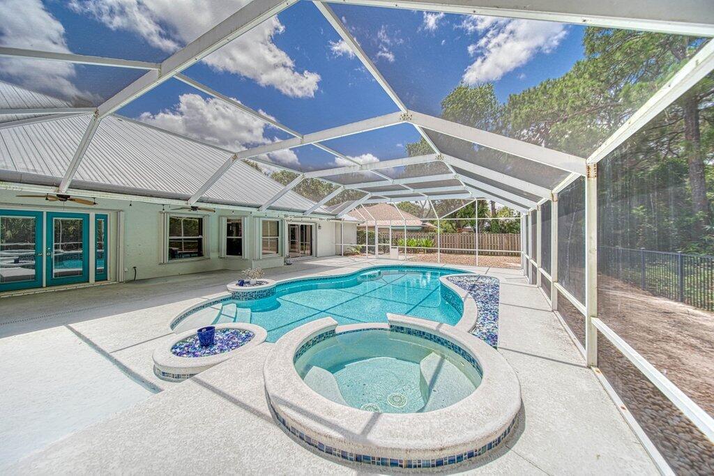 3730 Sw Woodbriar Lane Property Photo 23