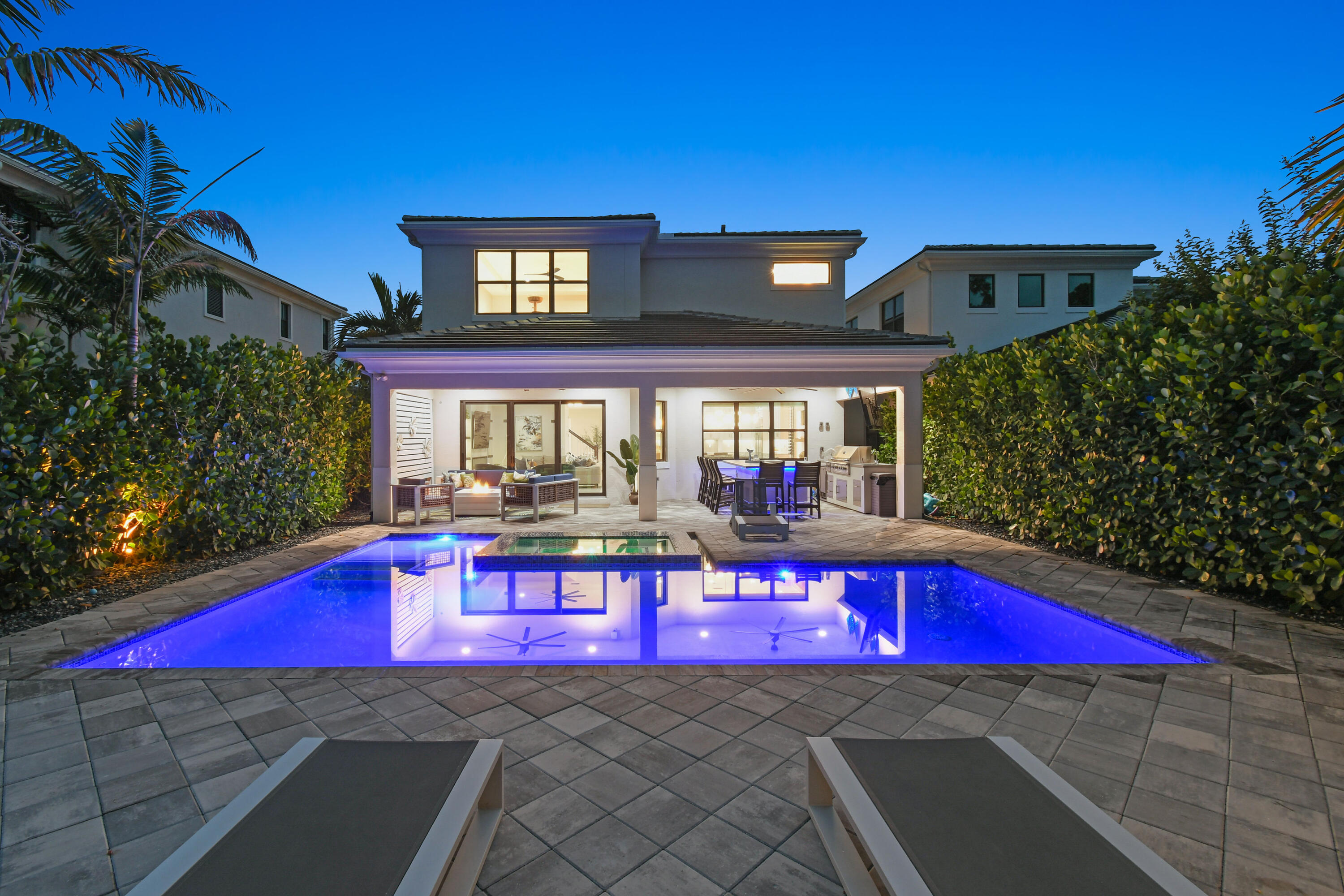 13418 Artisan Circle Property Photo 2