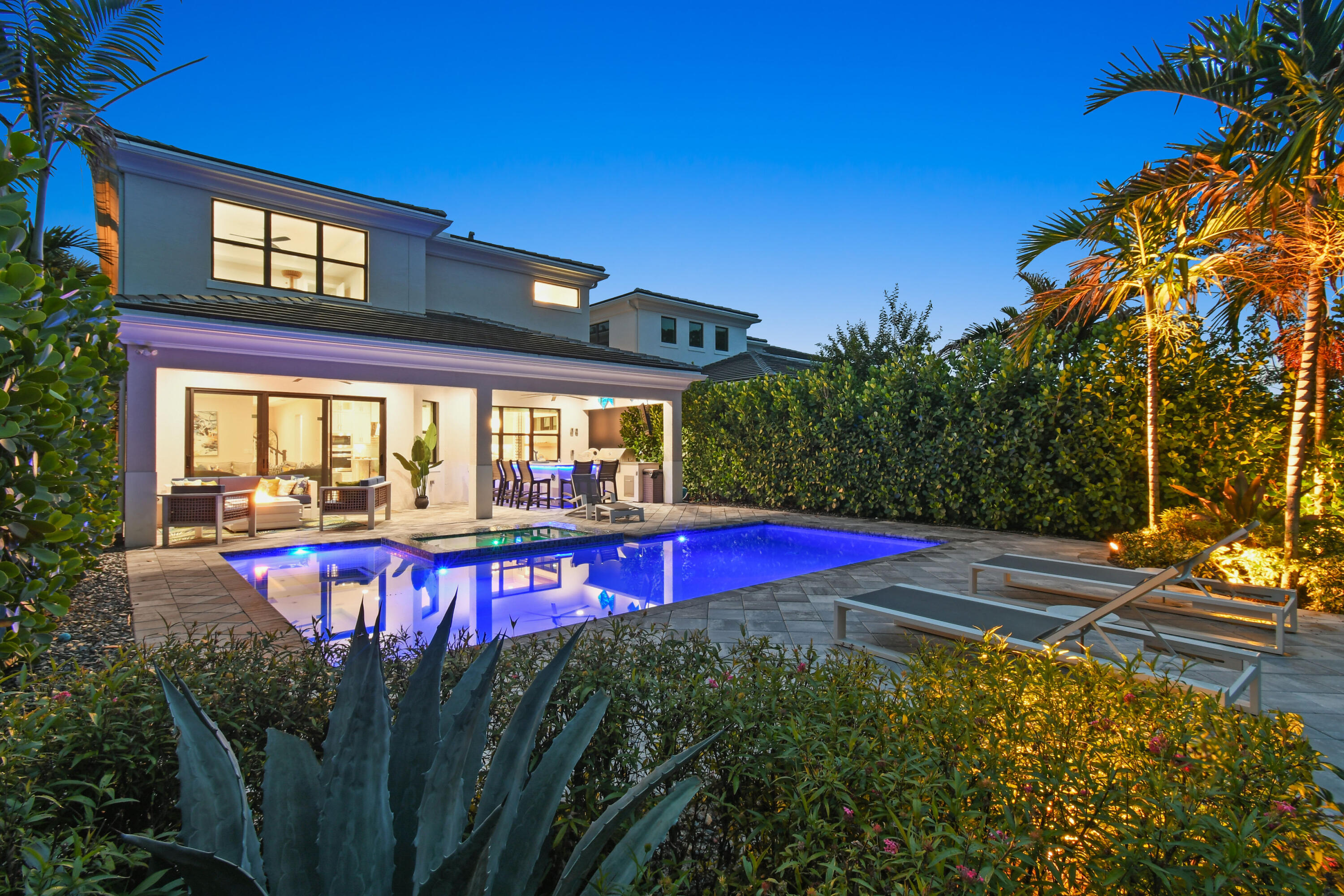 13418 Artisan Circle Property Photo 3