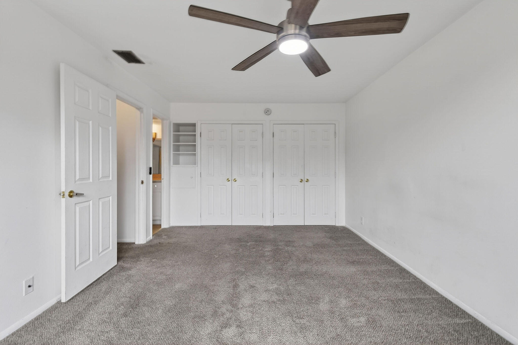 3502 Gardens E Drive B Property Photo 31