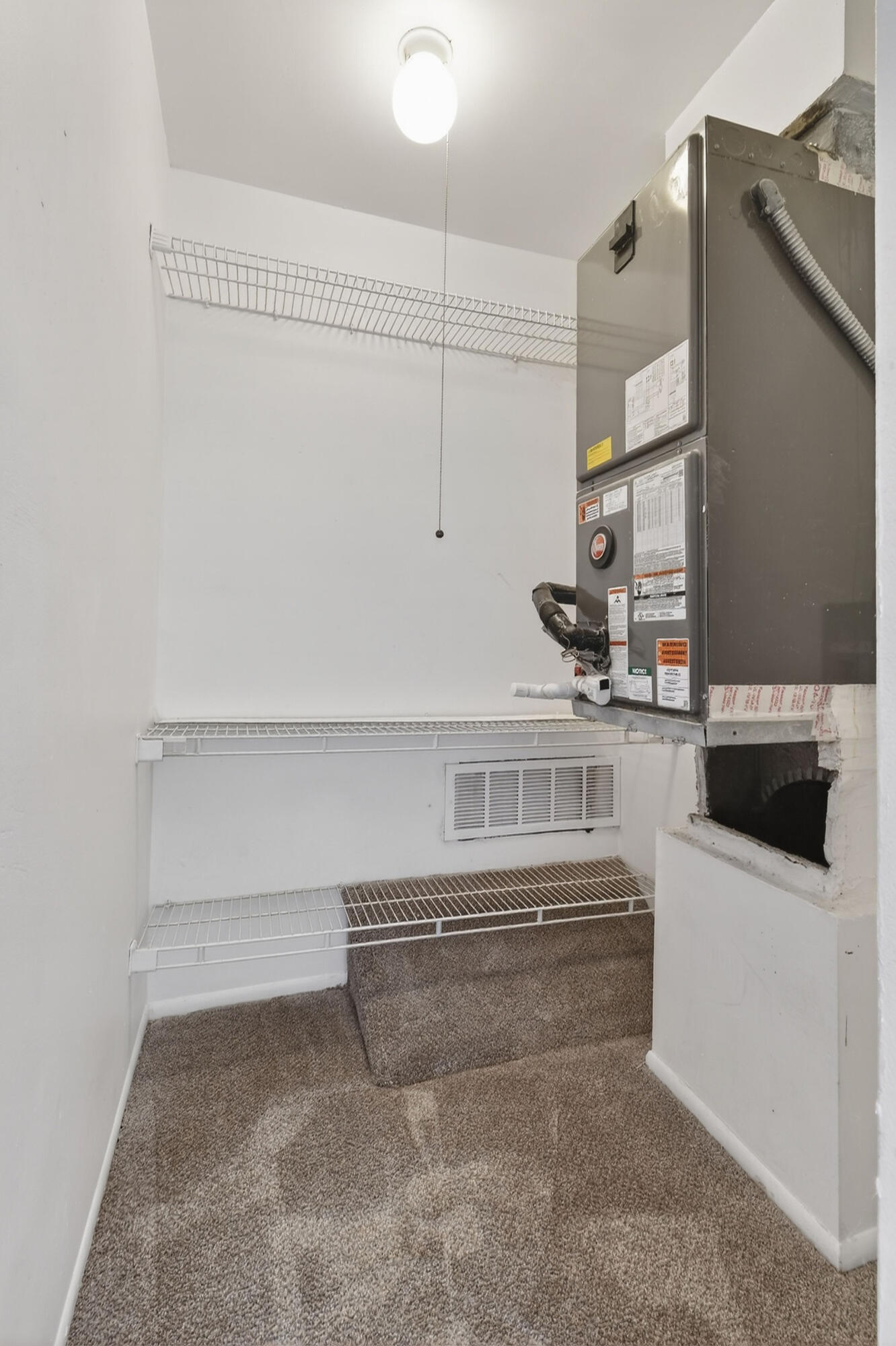 3502 Gardens E Drive B Property Photo 61