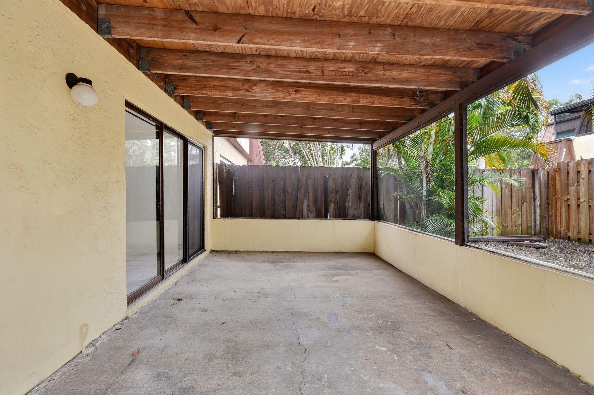 3502 Gardens E Drive B Property Photo 65