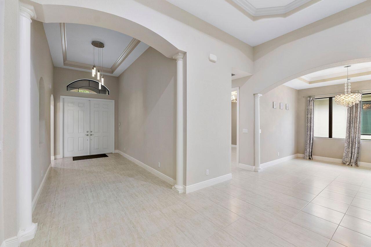 8231 Canopy Terrace Property Photo 5