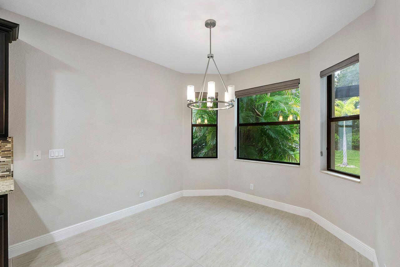 8231 Canopy Terrace Property Photo 17