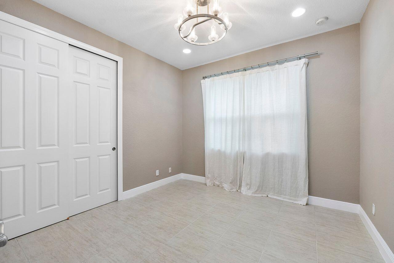 8231 Canopy Terrace Property Photo 27