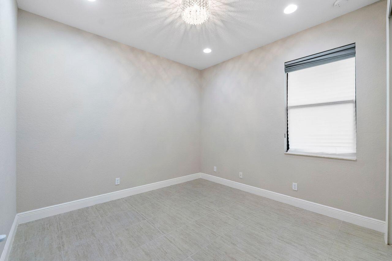 8231 Canopy Terrace Property Photo 30