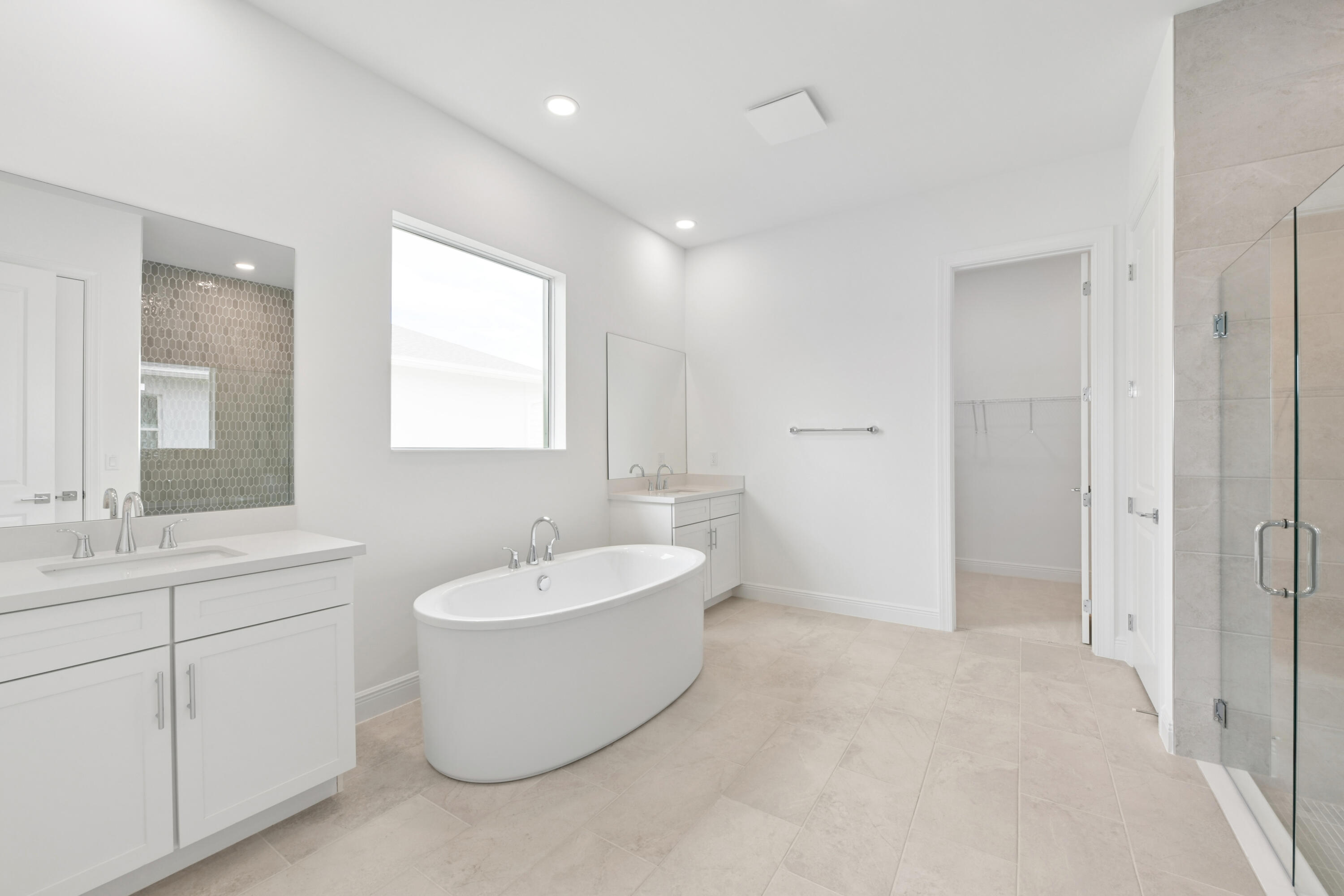 2850 68th Street Property Photo 9