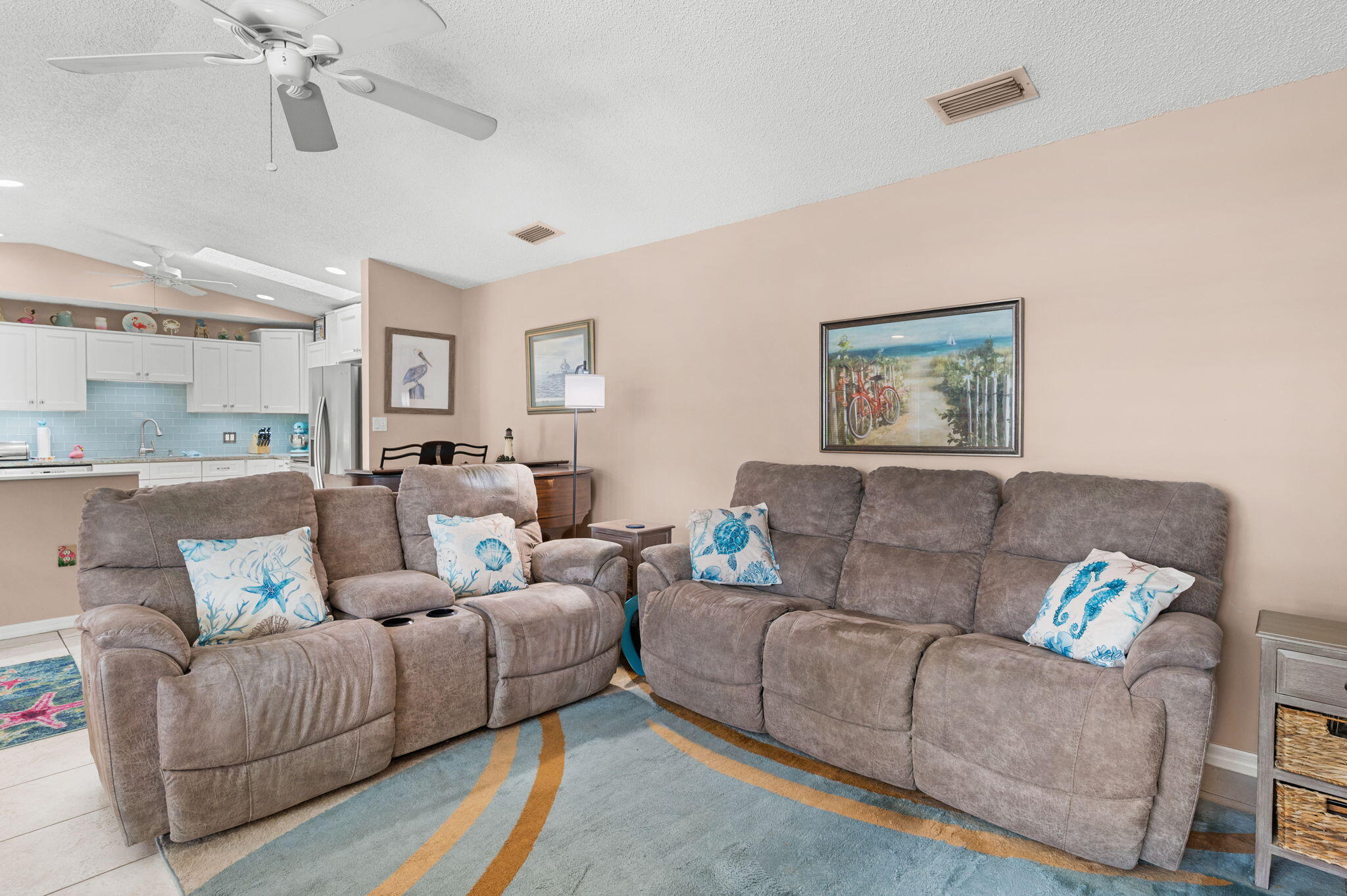 1531 Pheasant Walk C Property Photo 13