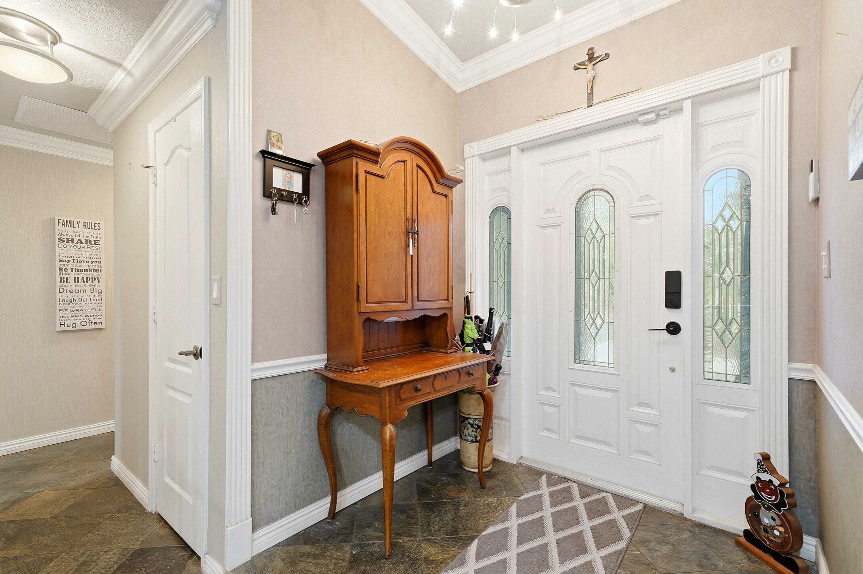 12106 Sailboat Way Property Photo 3