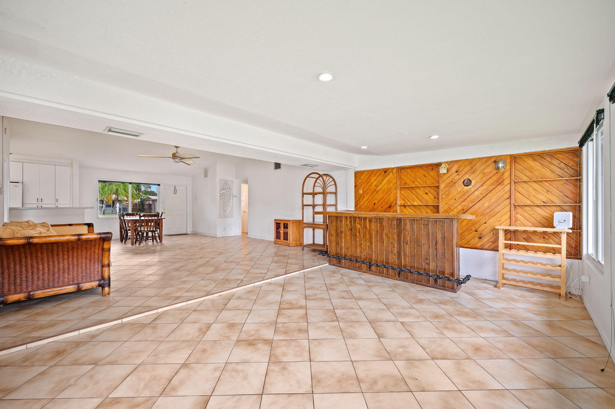 2637 Marathon Lane Property Photo 9