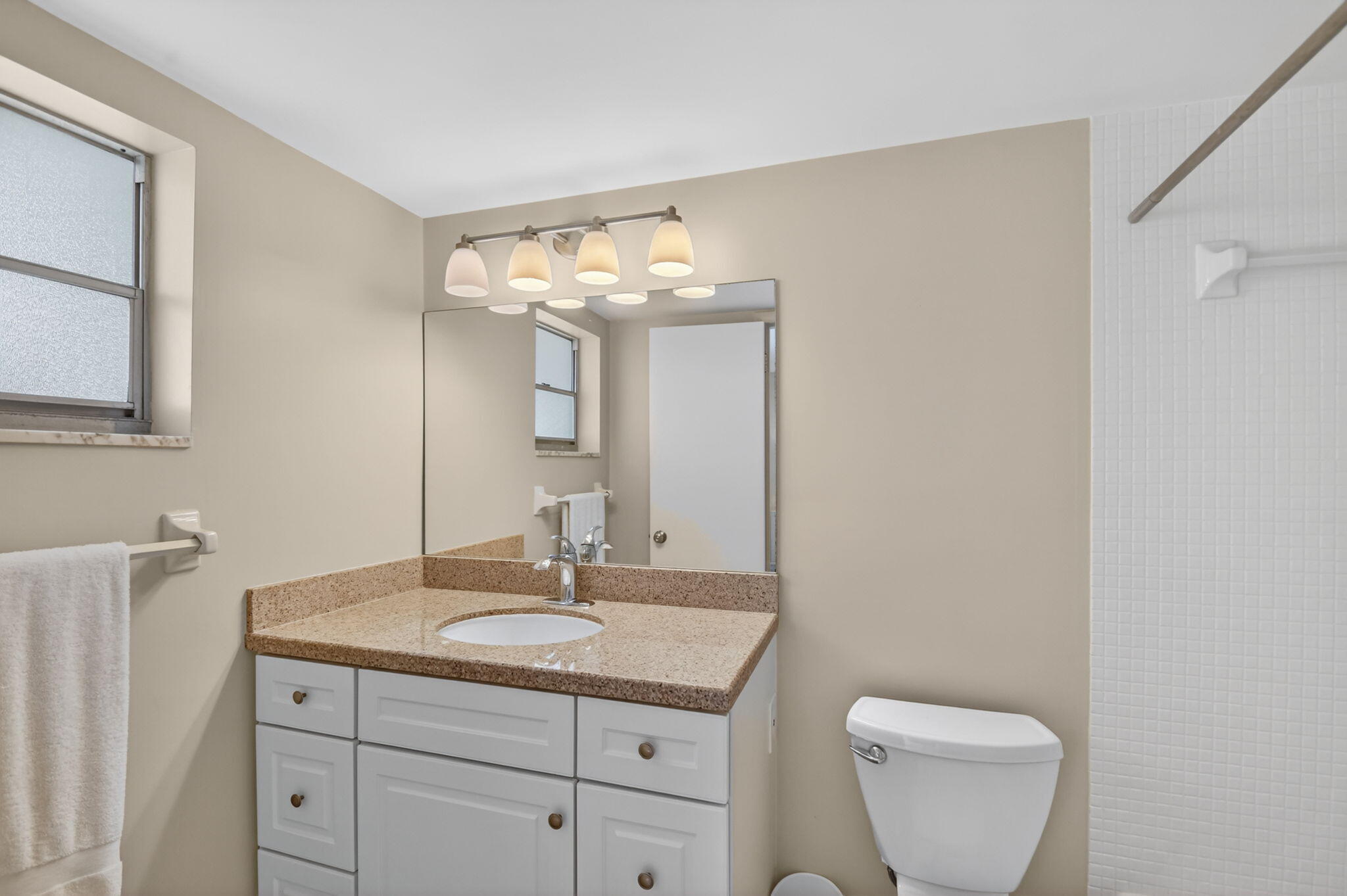 5520 N Ocean Boulevard N 110 Property Photo 29