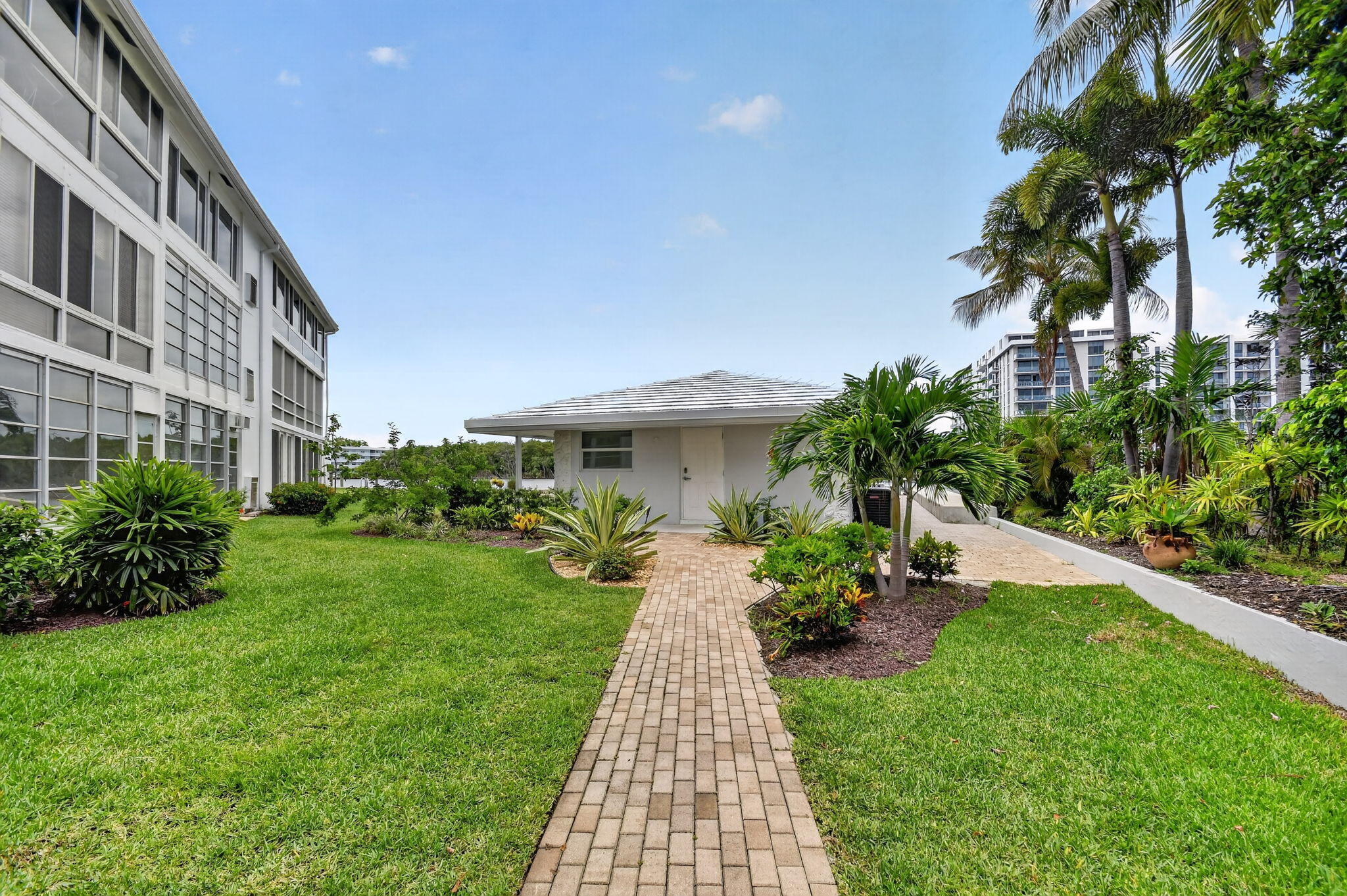 5520 N Ocean Boulevard N 110 Property Photo 45