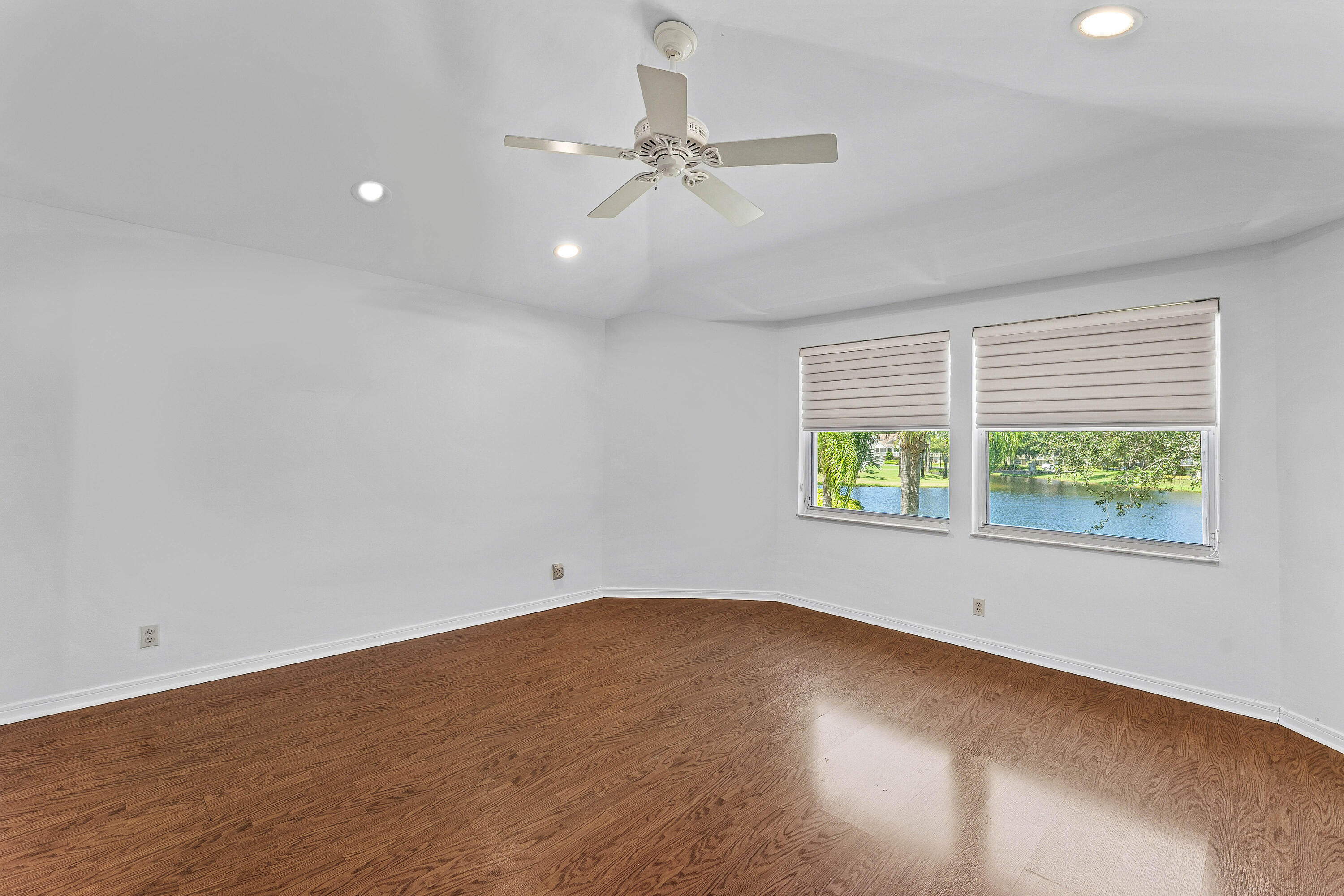 2011 Nw 53rd Street Property Photo 16