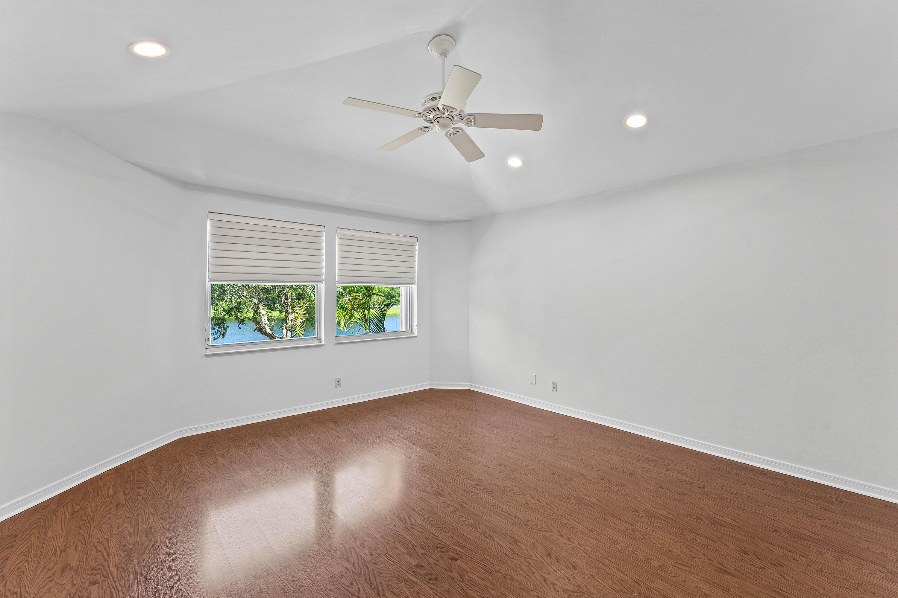 2011 Nw 53rd Street Property Photo 17