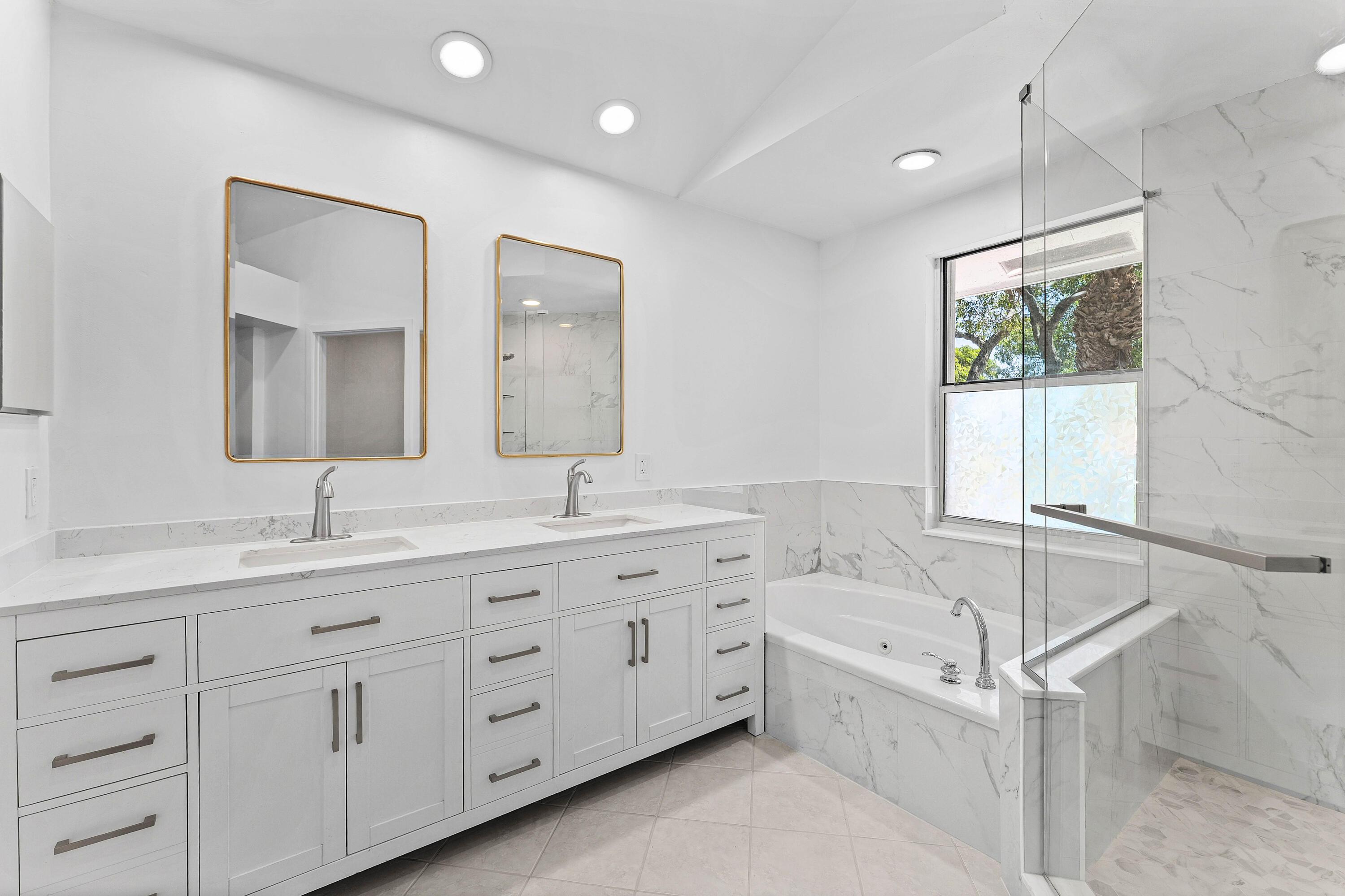 2011 Nw 53rd Street Property Photo 19
