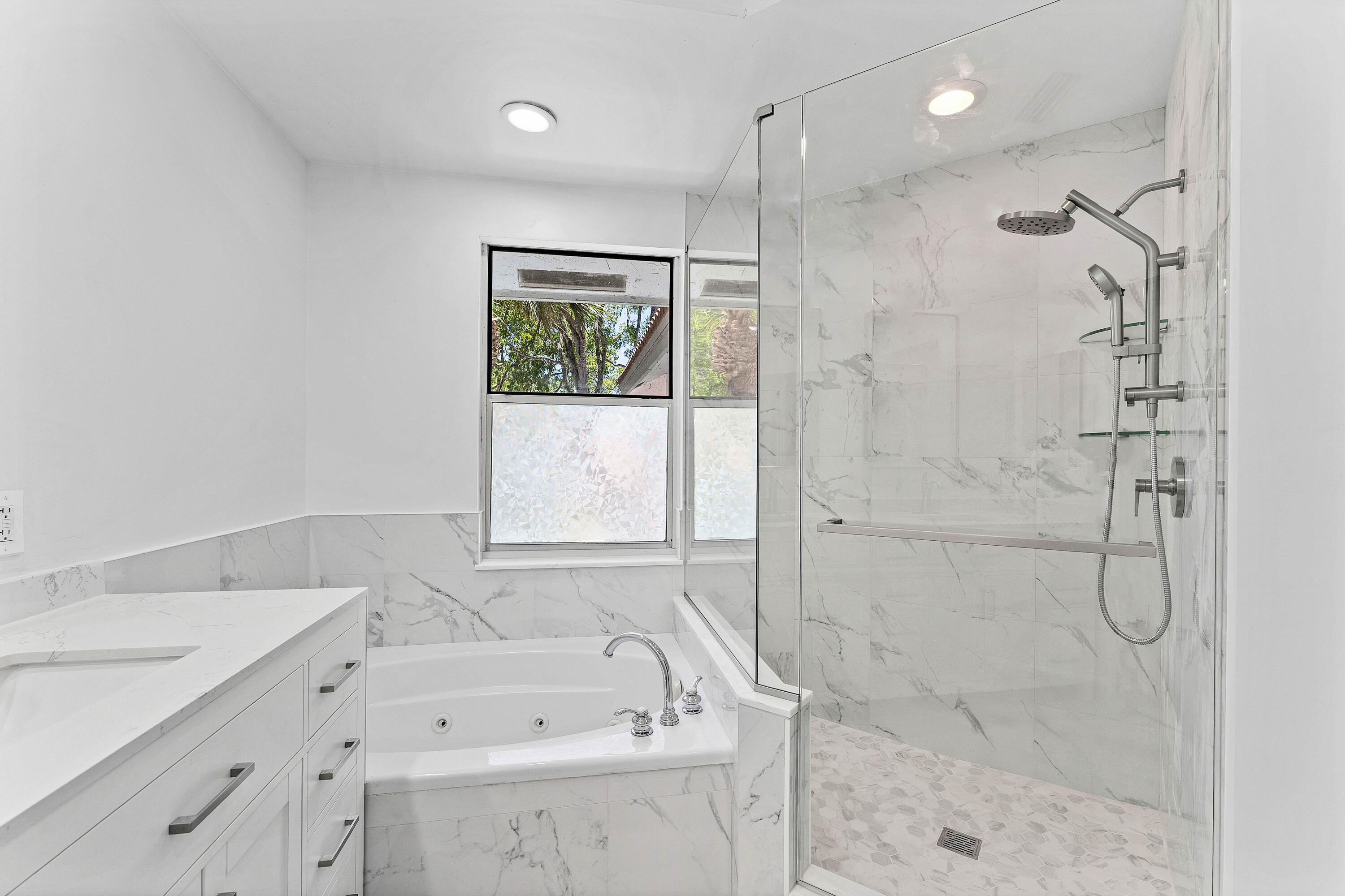 2011 Nw 53rd Street Property Photo 20