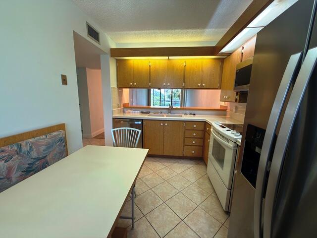 2601 Village Boulevard 301 Property Photo 10