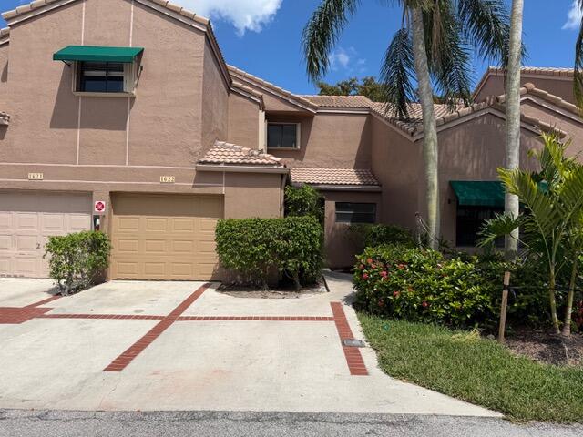 1622 Cypress Pointe Drive 4-11 Property Photo 2