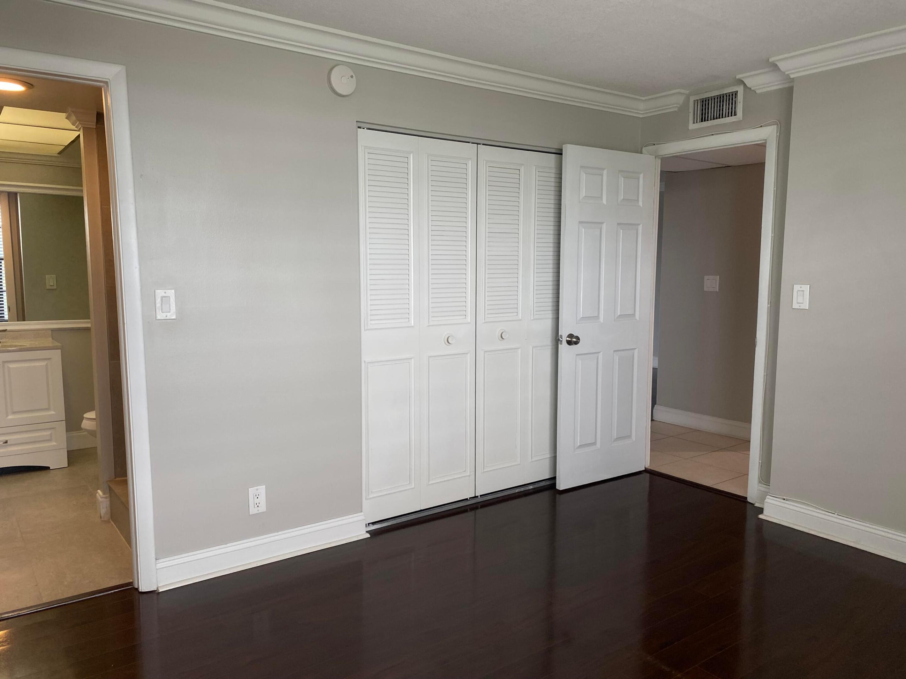 9 Royal Palm Way 403 Property Photo 30