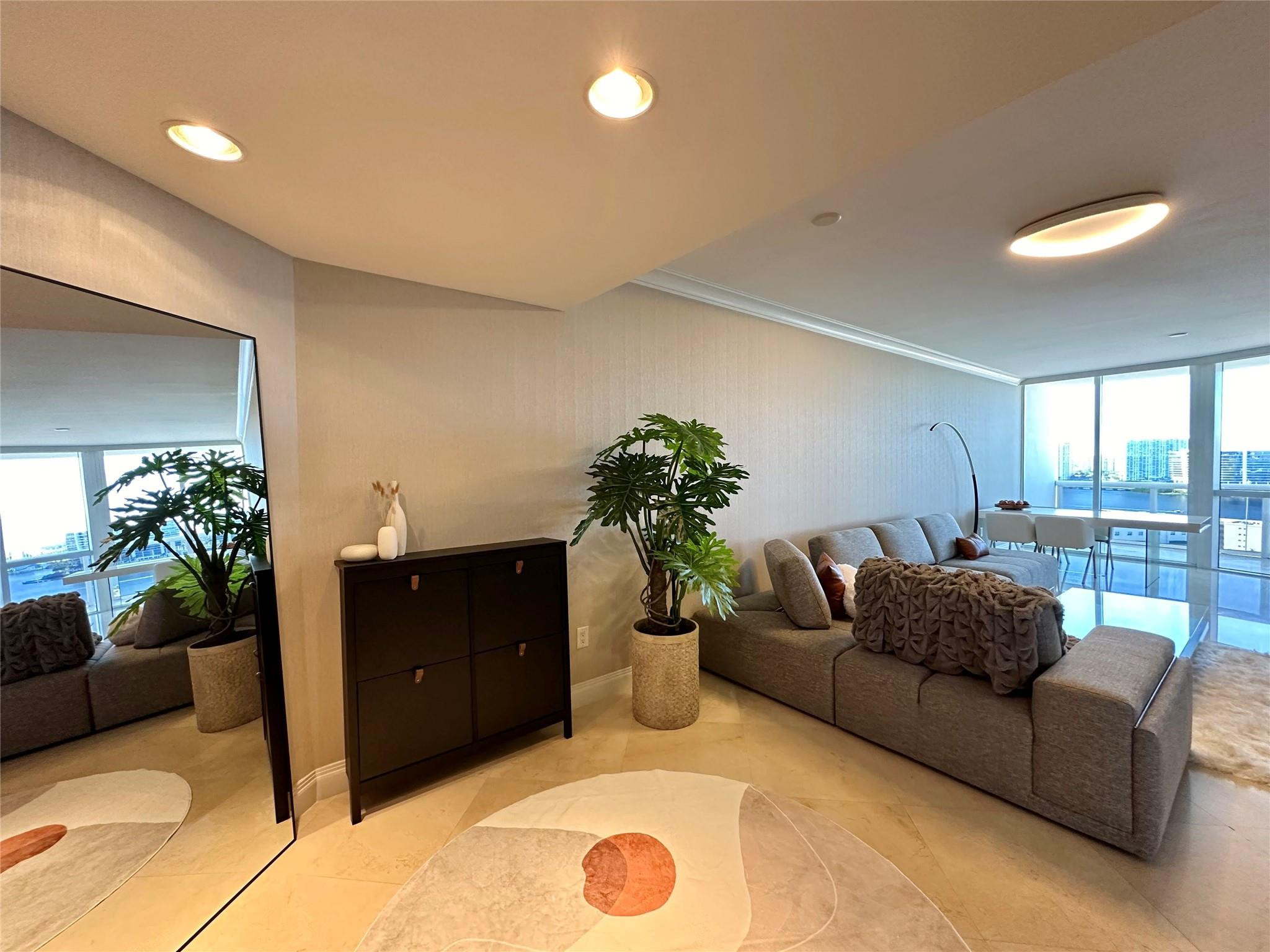 18201 Collins Avenue 1901 Property Photo 20