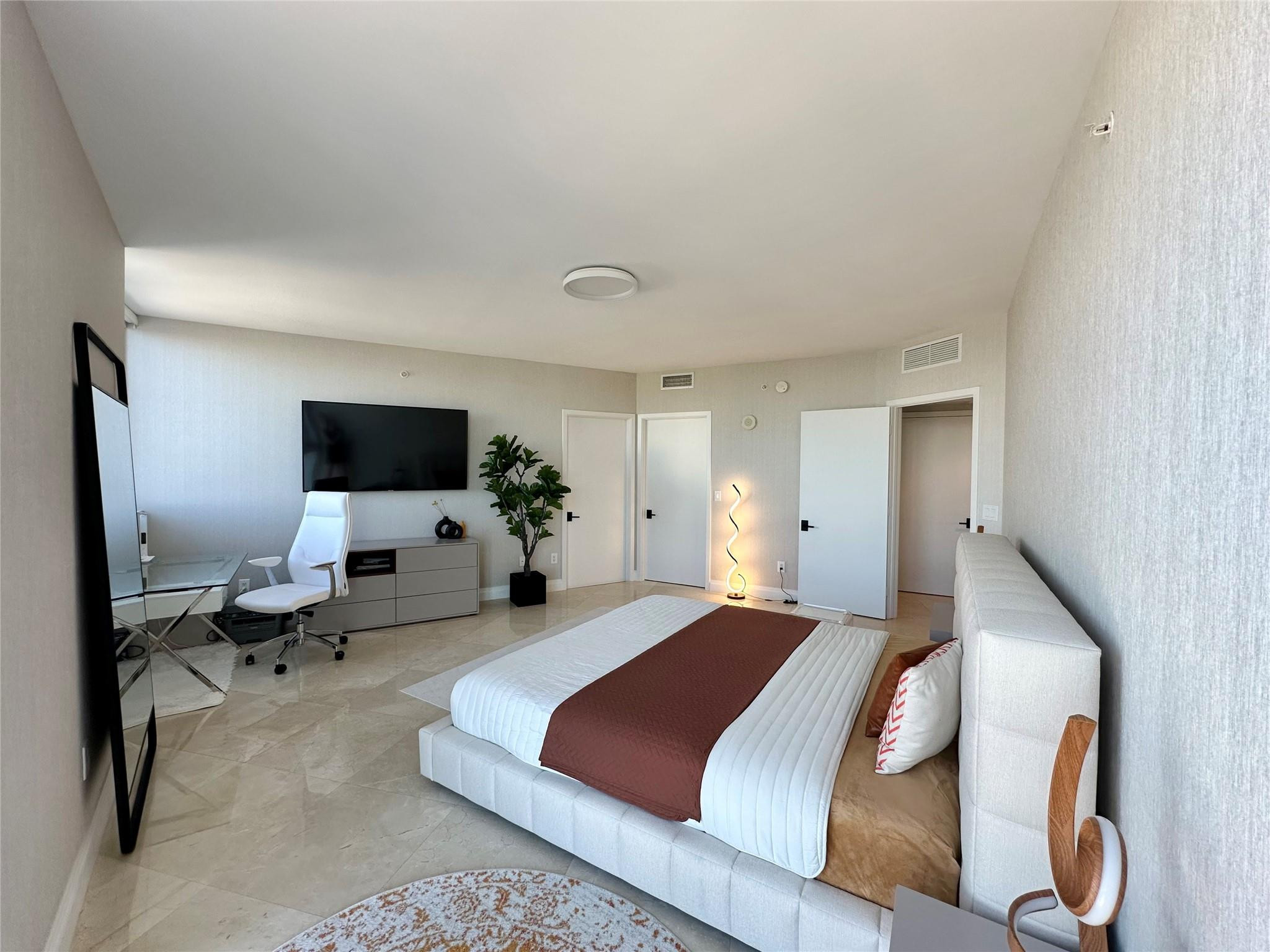 18201 Collins Avenue 1901 Property Photo 27