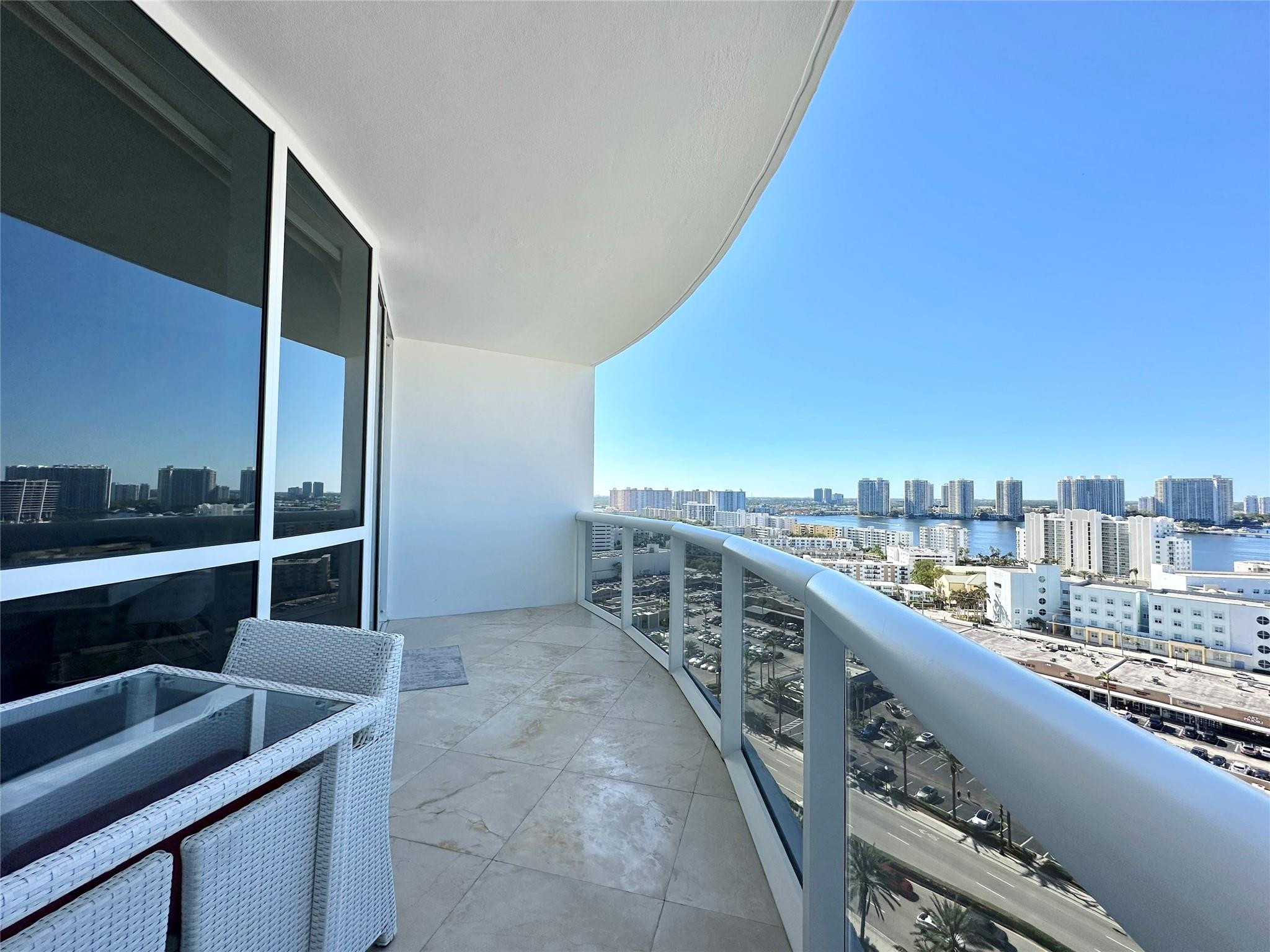 18201 Collins Avenue 1901 Property Photo 42