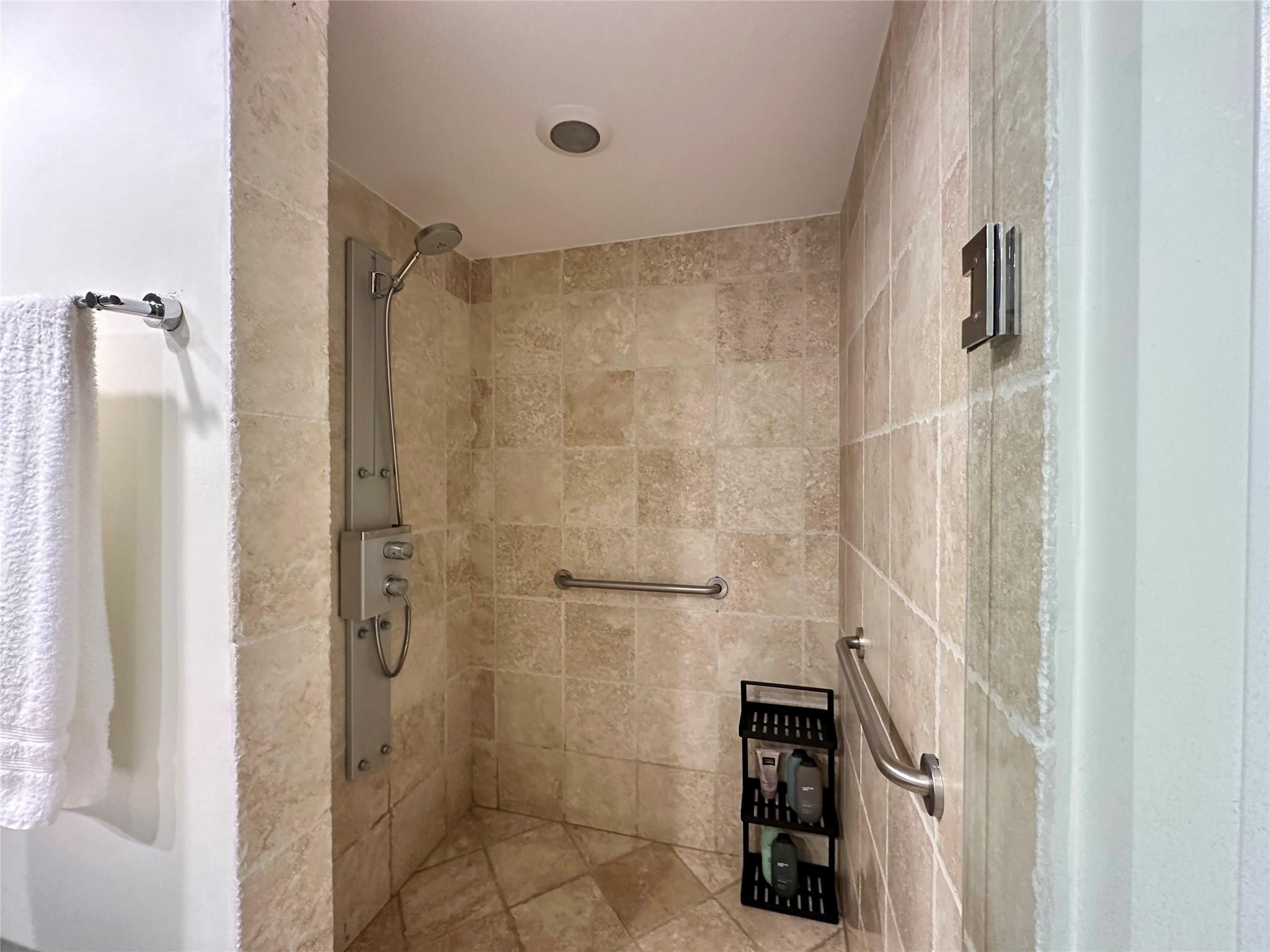 18201 Collins Avenue 1901 Property Photo 50