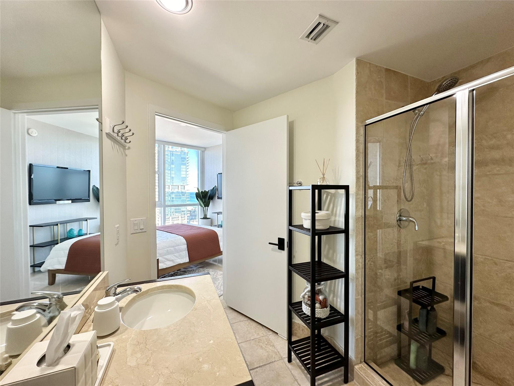 18201 Collins Avenue 1901 Property Photo 60