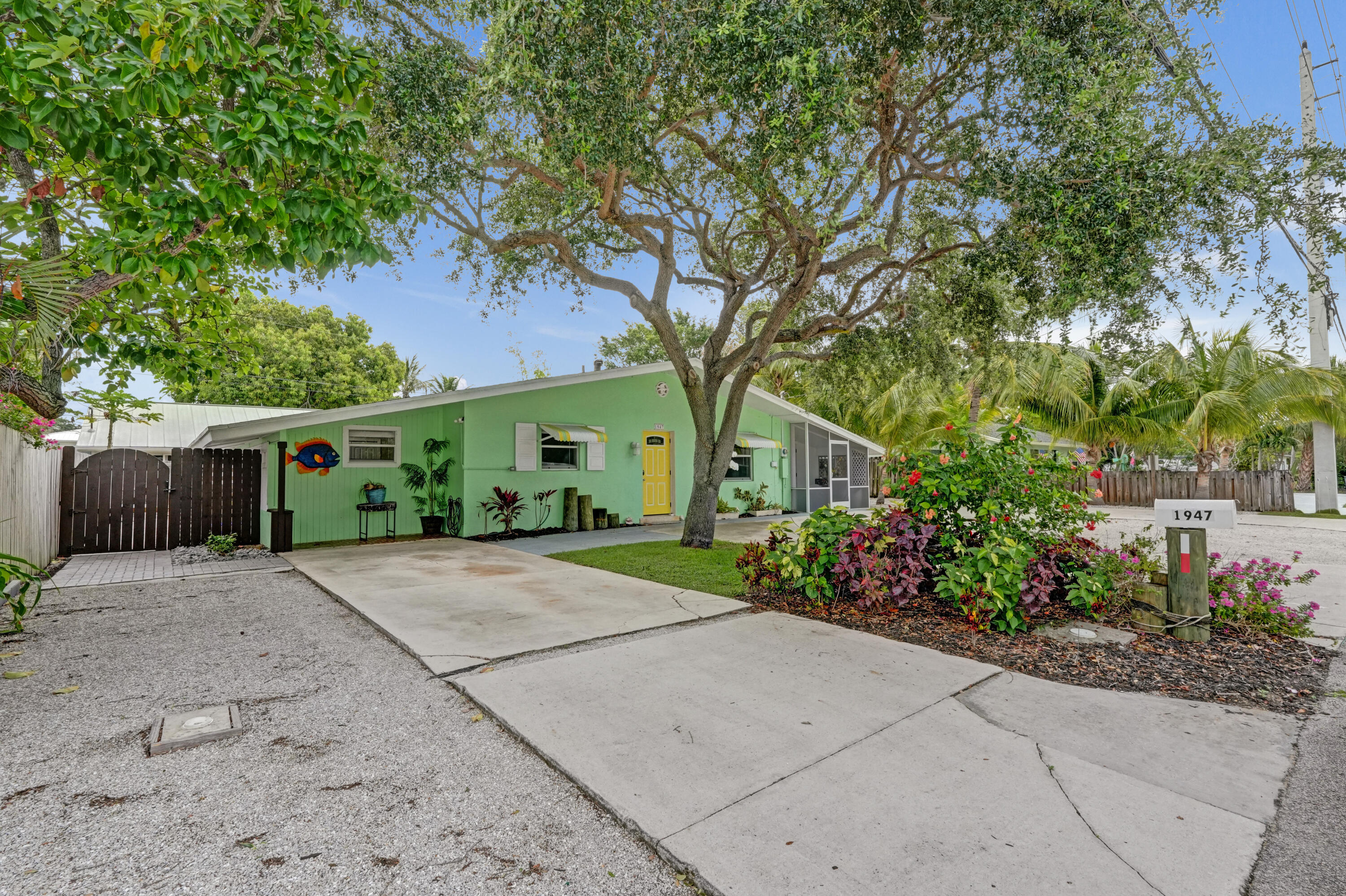 1947 Holman Drive Property Photo 7