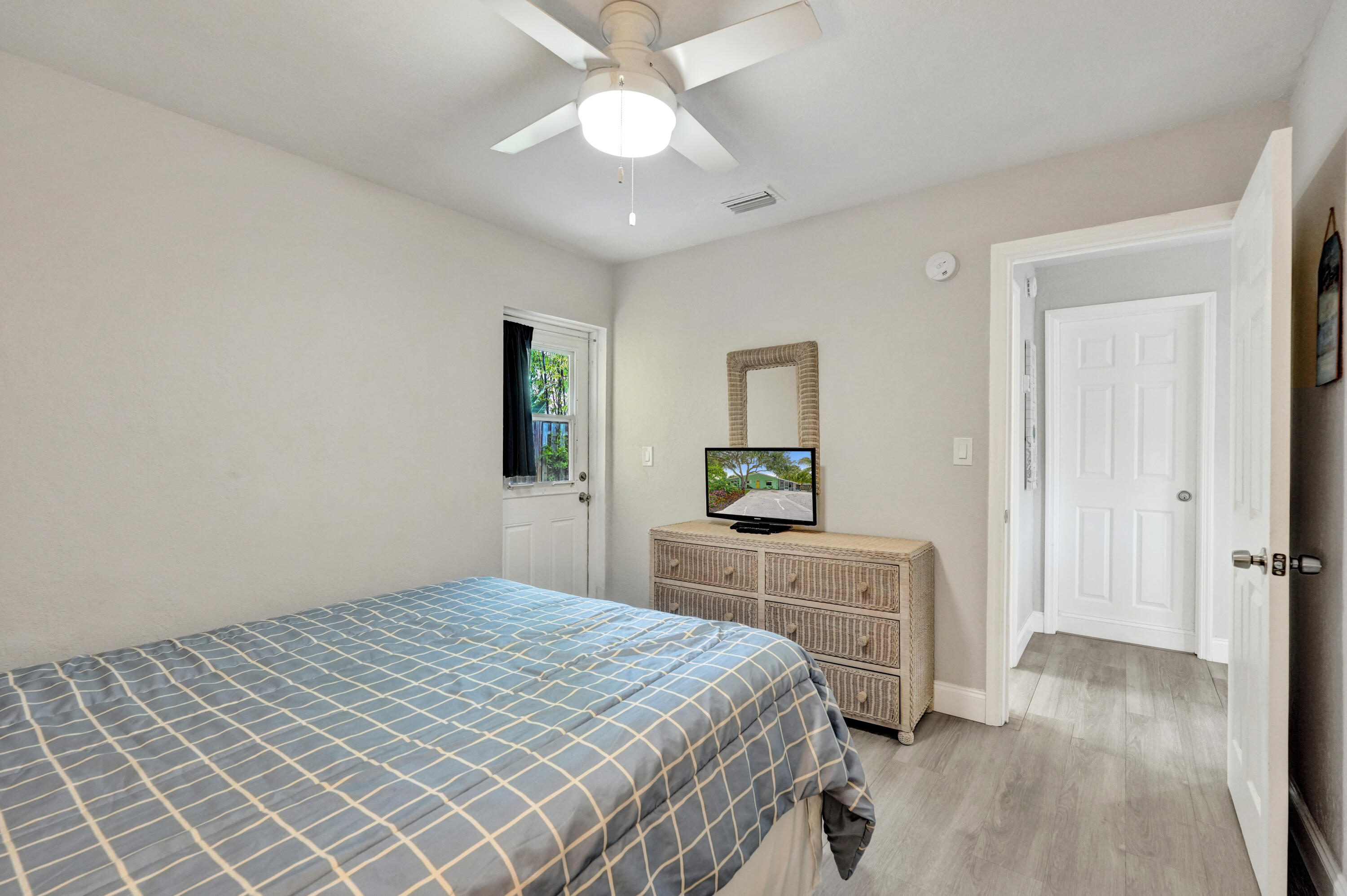 1947 Holman Drive Property Photo 21