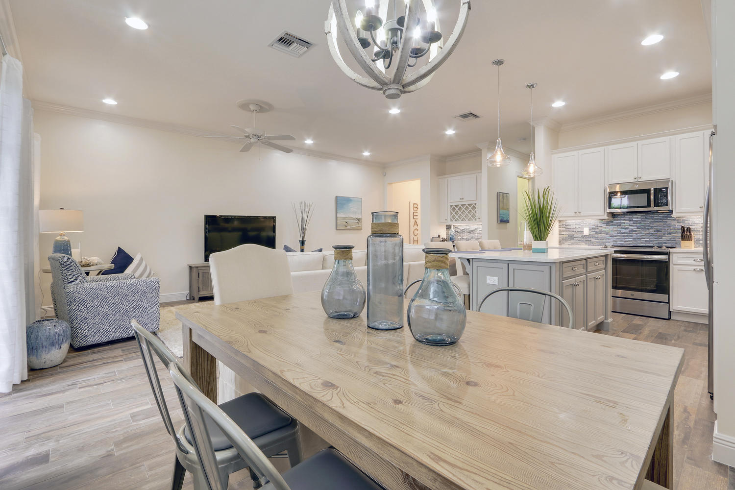 114 Ocean Breeze Drive Property Photo 8