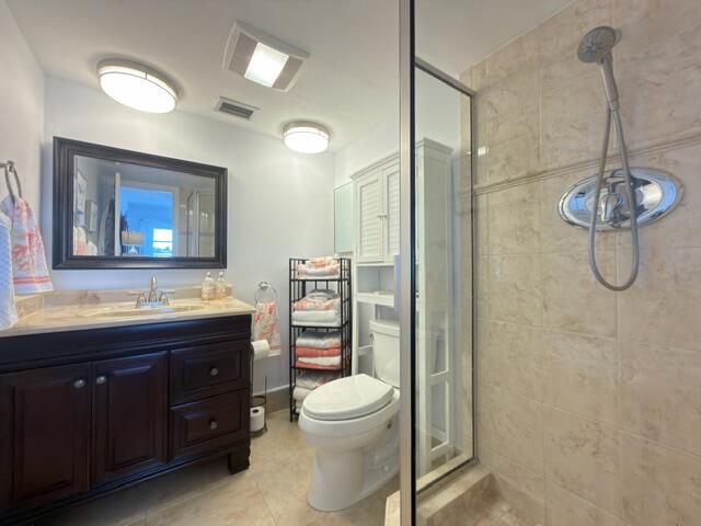 29 Yacht Club Drive 306 Property Photo 16