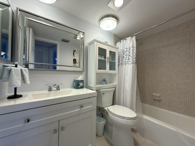 29 Yacht Club Drive 306 Property Photo 19