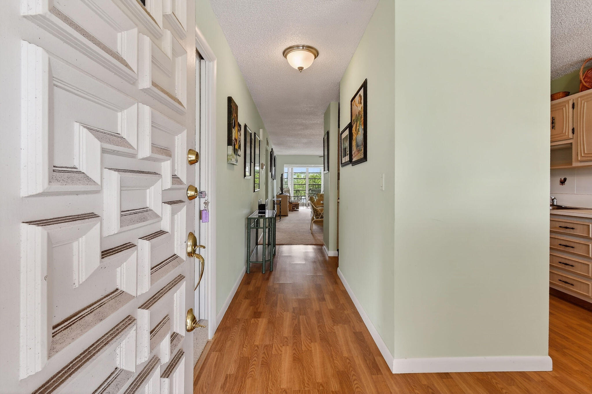 13837 Via Flora E Property Photo 4
