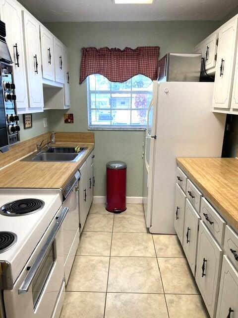 1152 Circle Drive D Property Photo 8