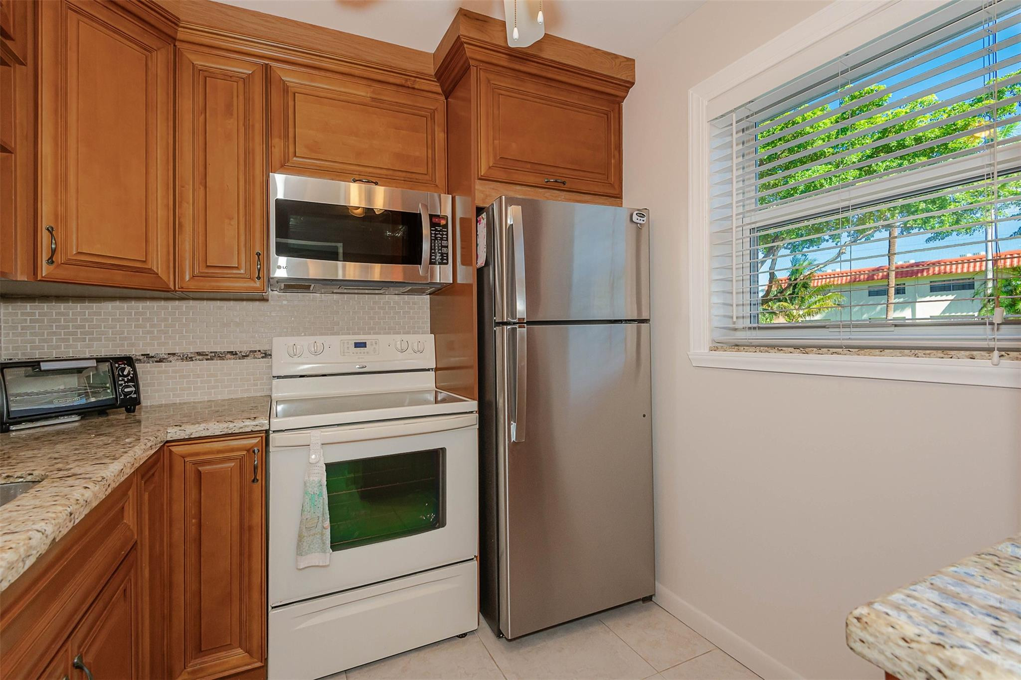 3431 Nw 50th Avenue 104 Property Photo 5