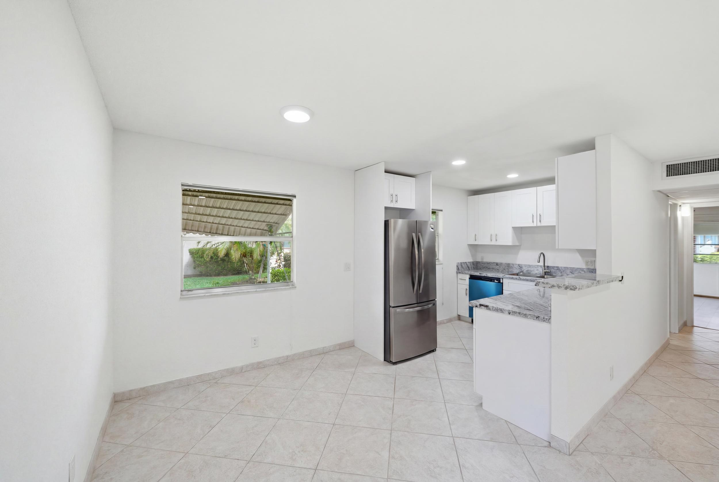28 Seville B Property Photo 3
