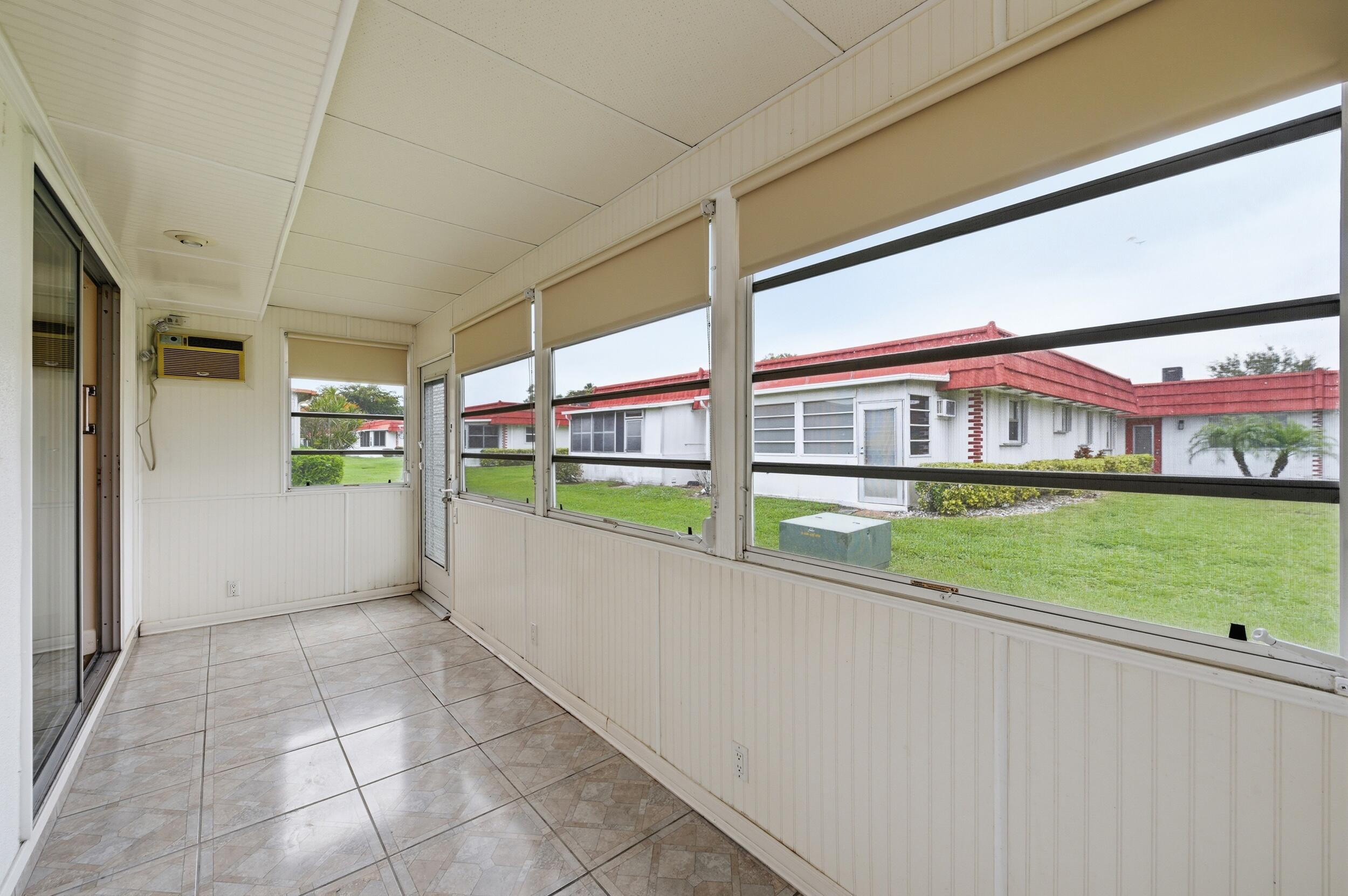 28 Seville B Property Photo 21