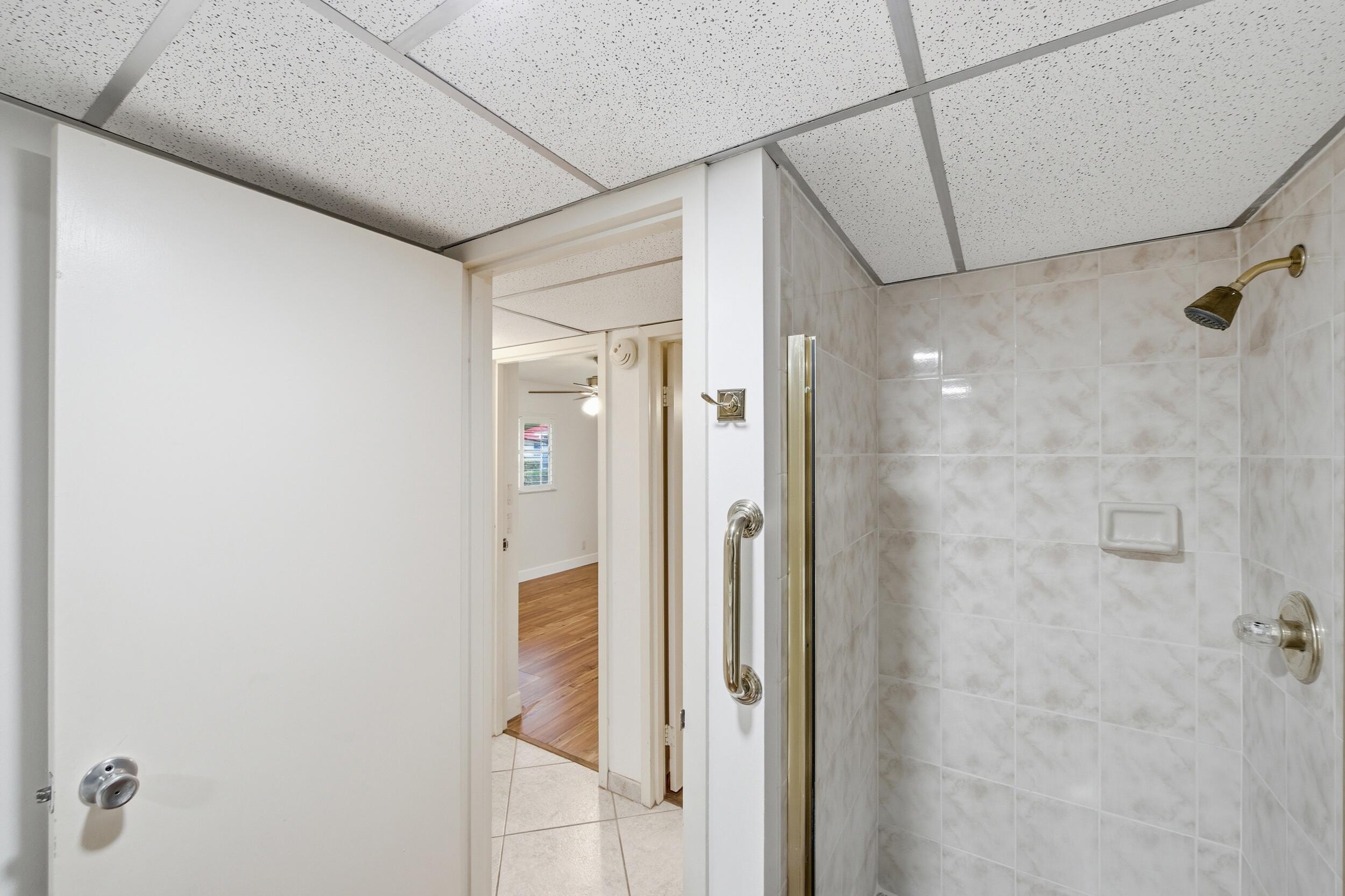 28 Seville B Property Photo 25