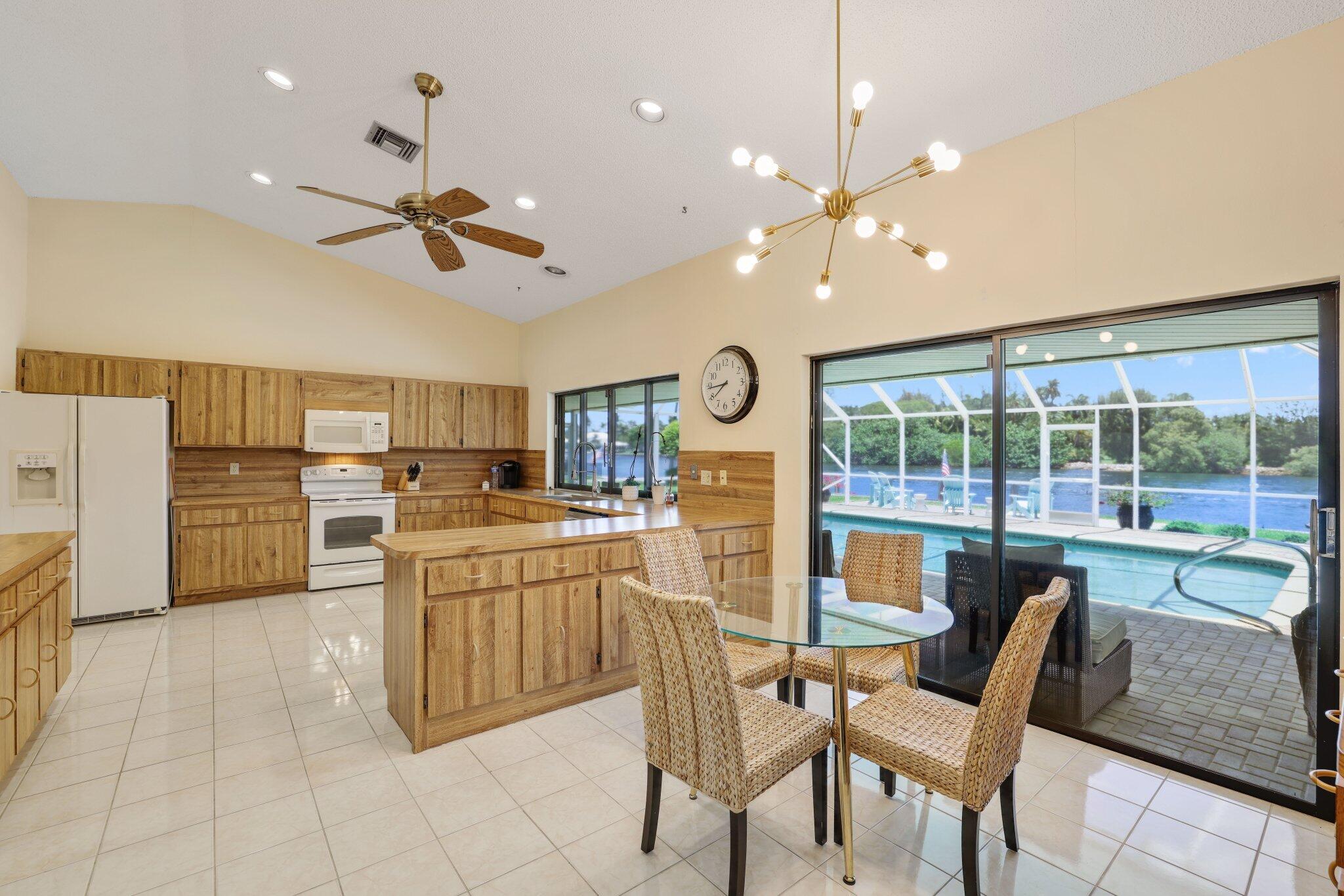970 Orchid Lane Property Photo 21
