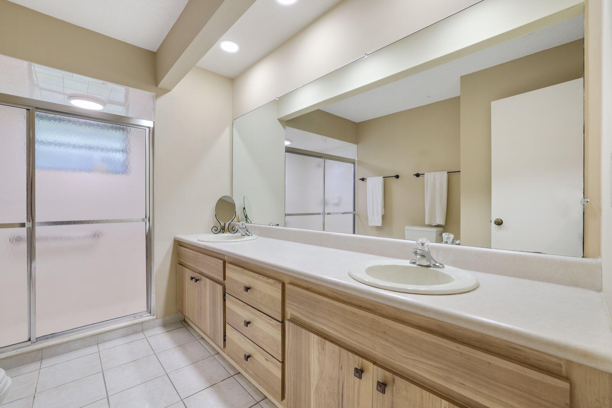 970 Orchid Lane Property Photo 29