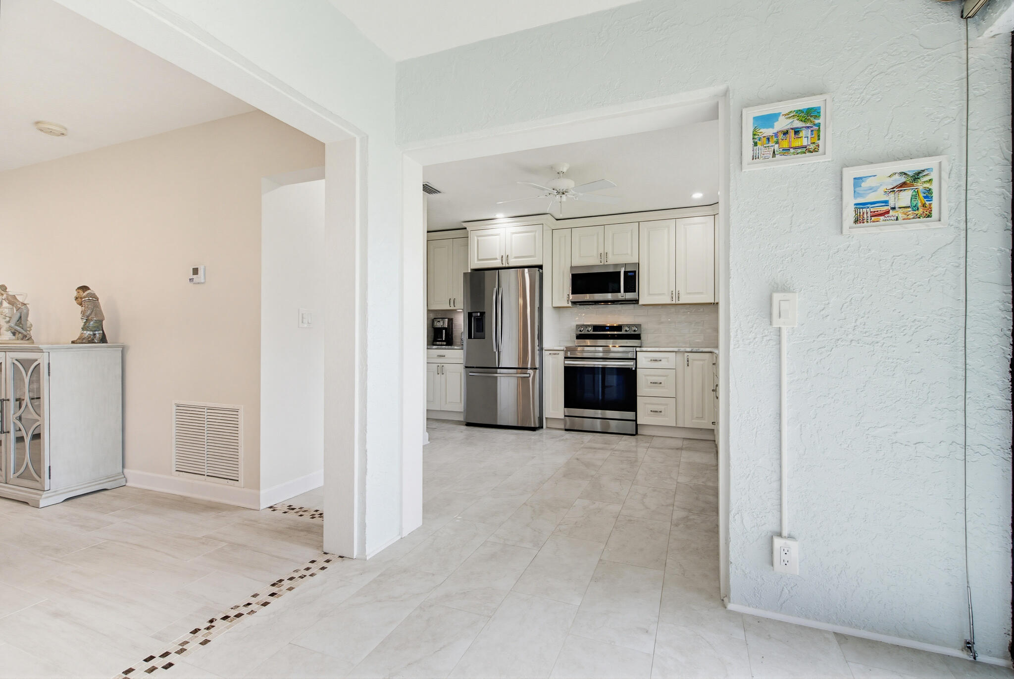 4854 Equestrian Circle Apt B Property Photo 18