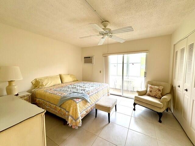 116 Windsor F Property Photo 14