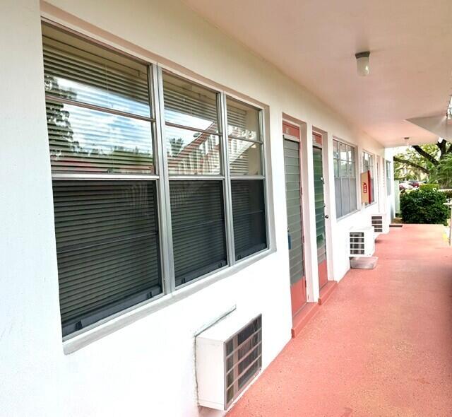 116 Windsor F Property Photo 28