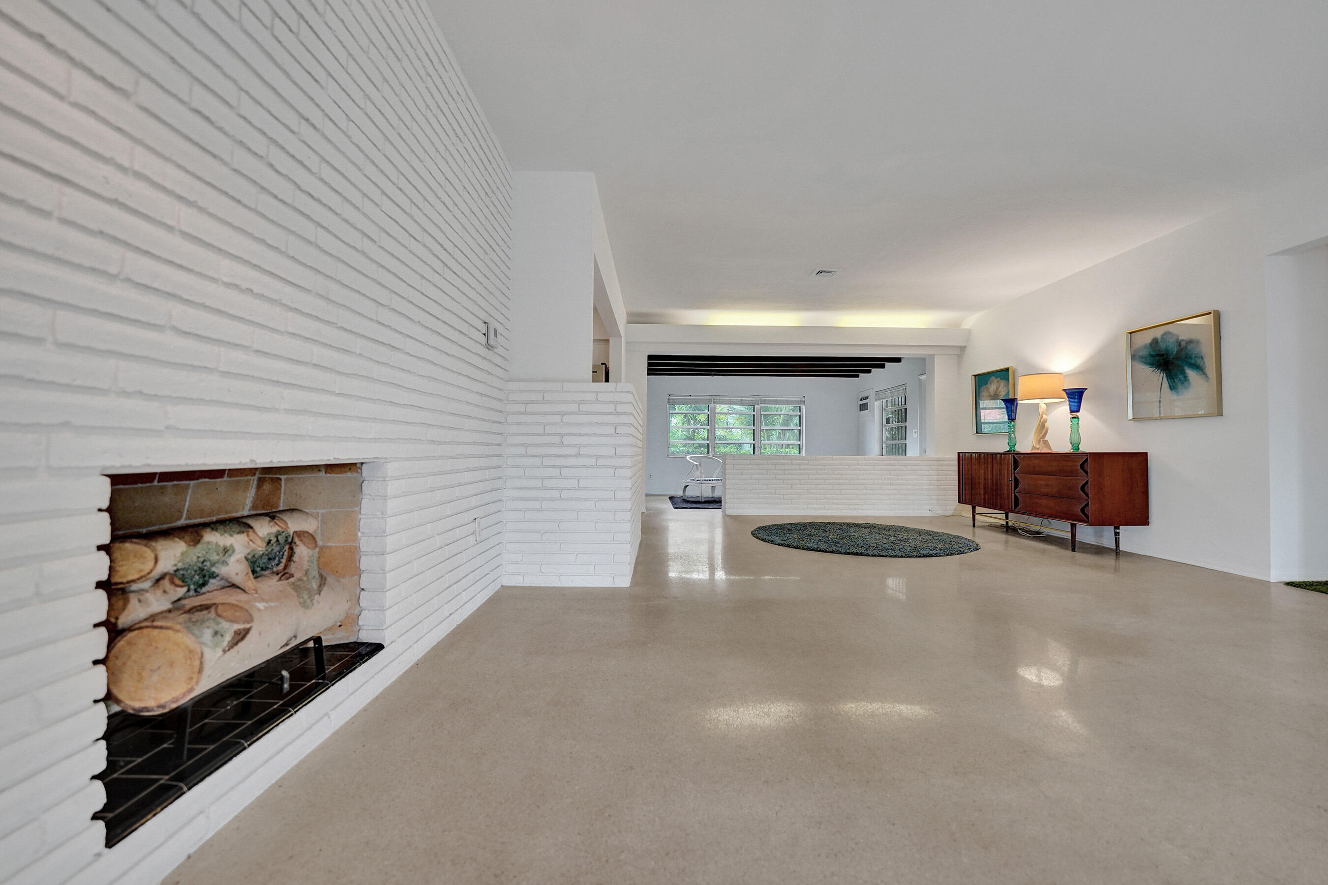 3113 Hollywood Boulevard Property Photo 11