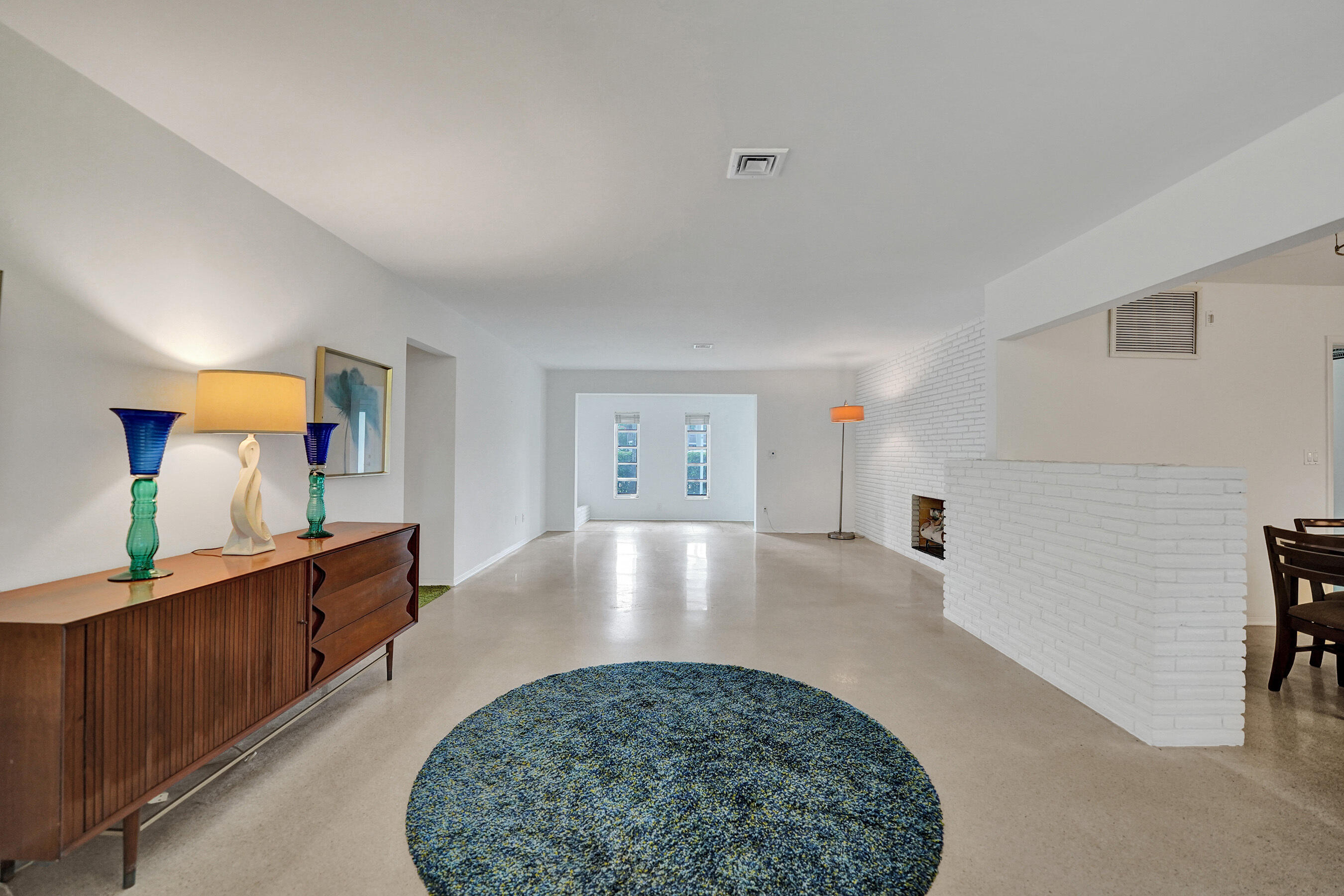 3113 Hollywood Boulevard Property Photo 14