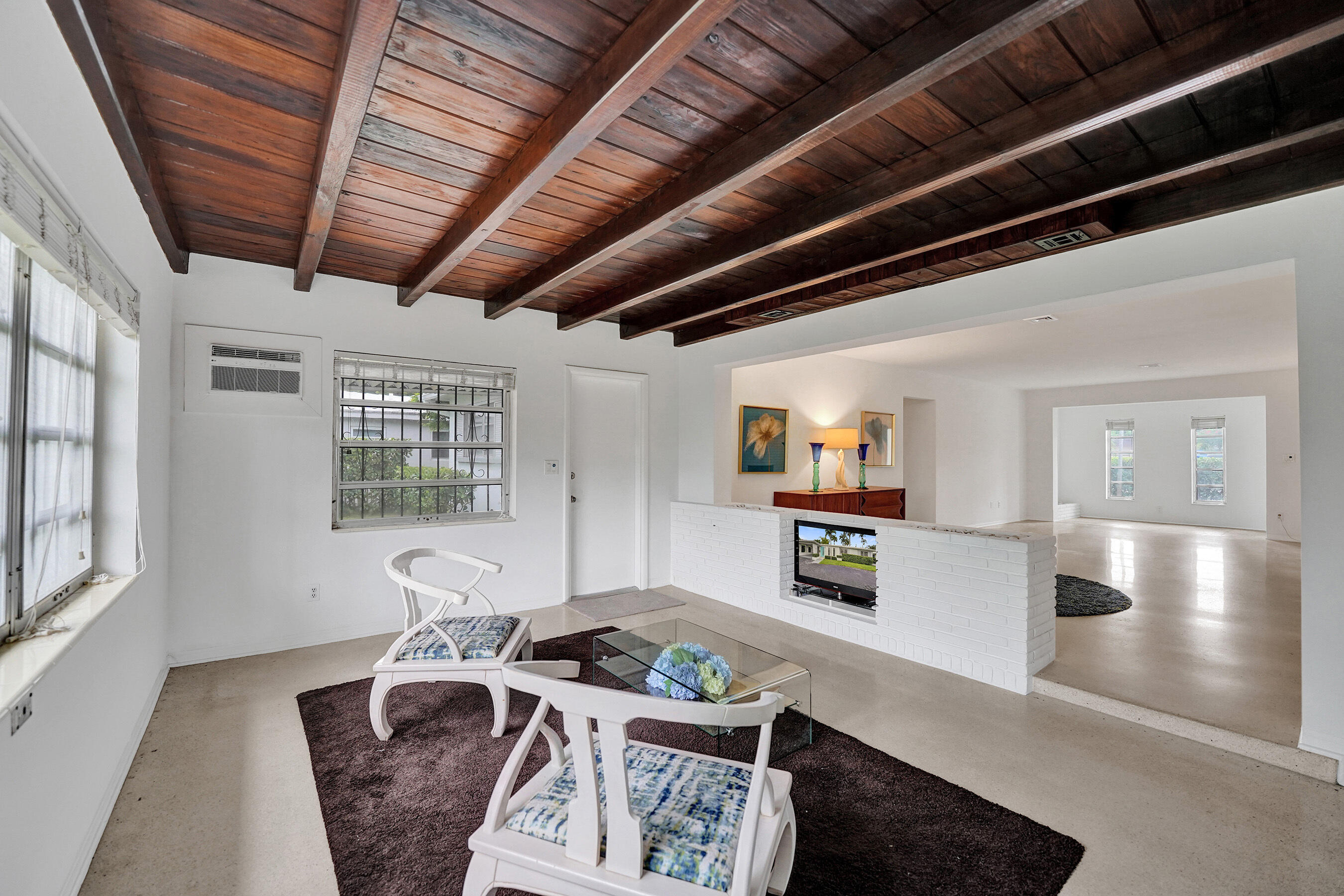 3113 Hollywood Boulevard Property Photo 16
