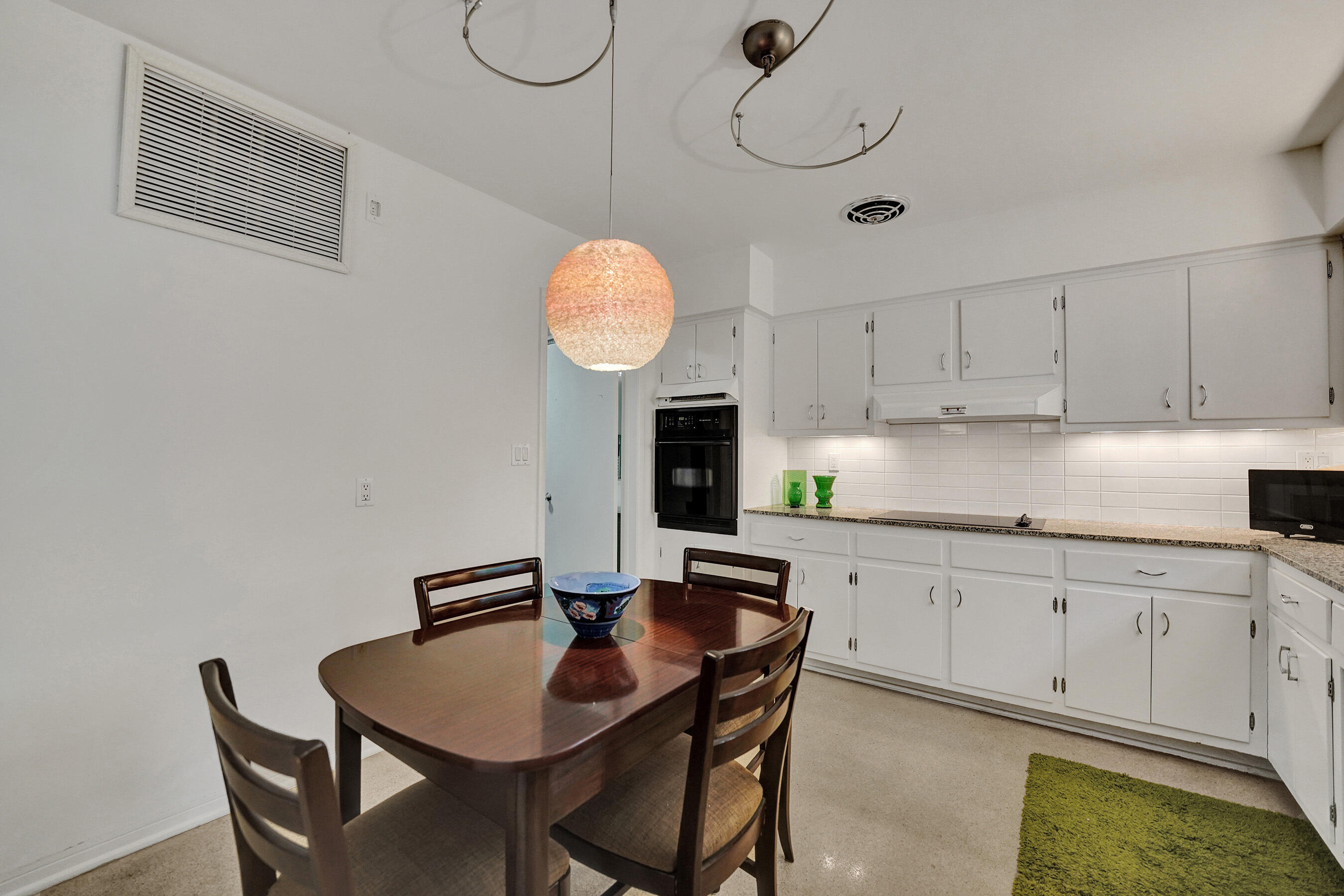 3113 Hollywood Boulevard Property Photo 19